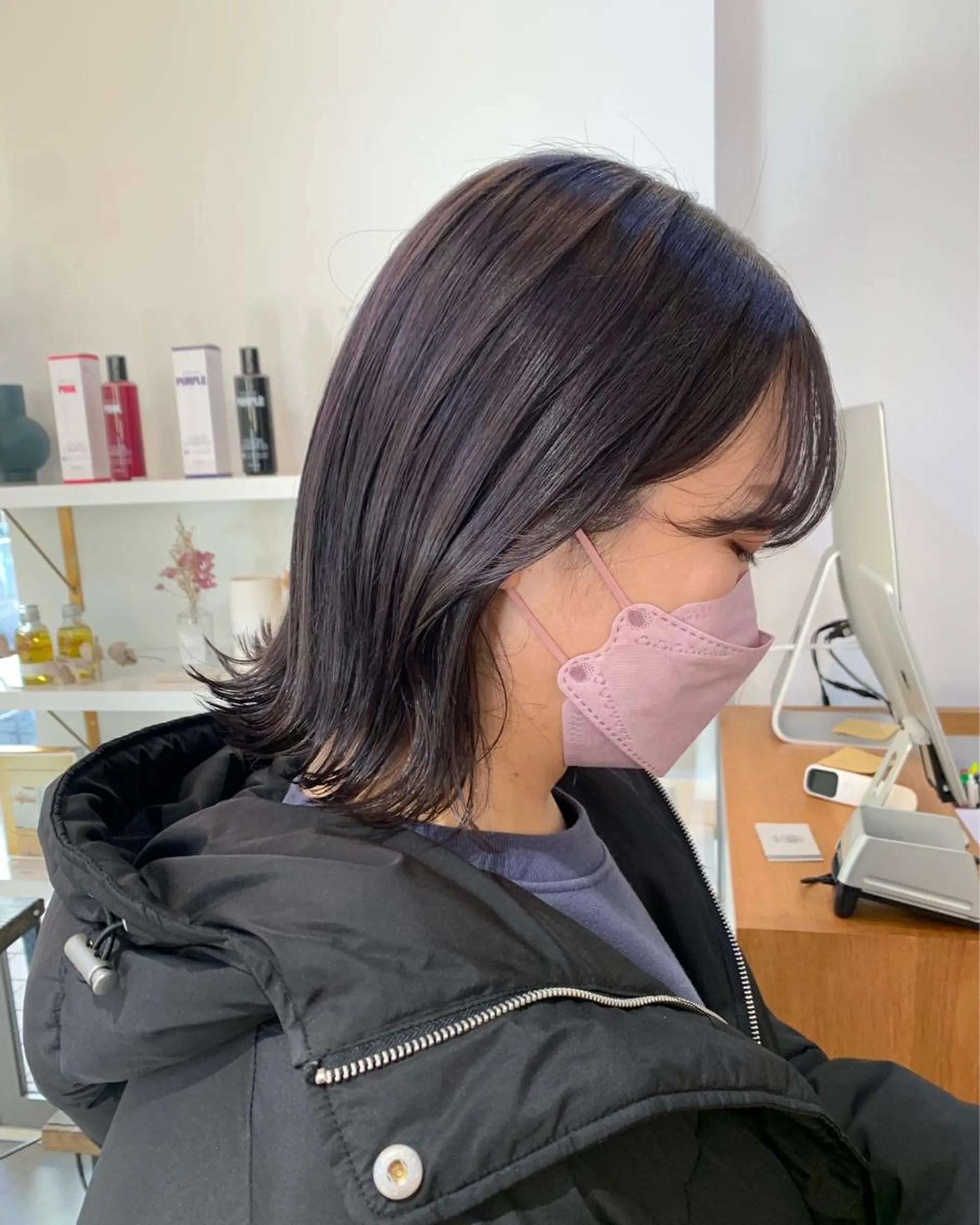 ミディアム カラー ブリーチ バイオレットカラー ainico.所属・明治神宮前 NANAMIのヘアスタイル