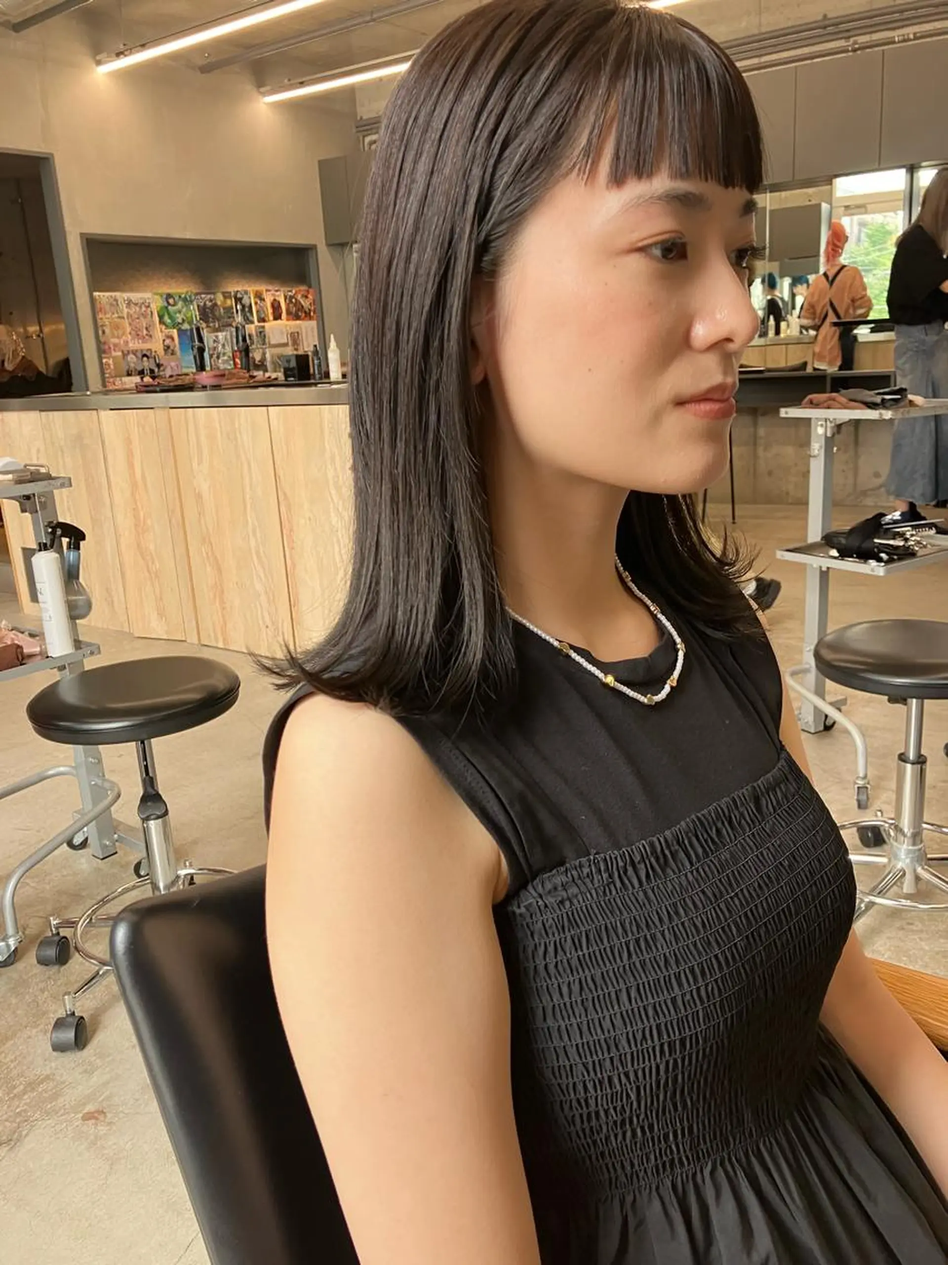 セミロング 似合わせカットカラー 👩MINAのヘアスタイル