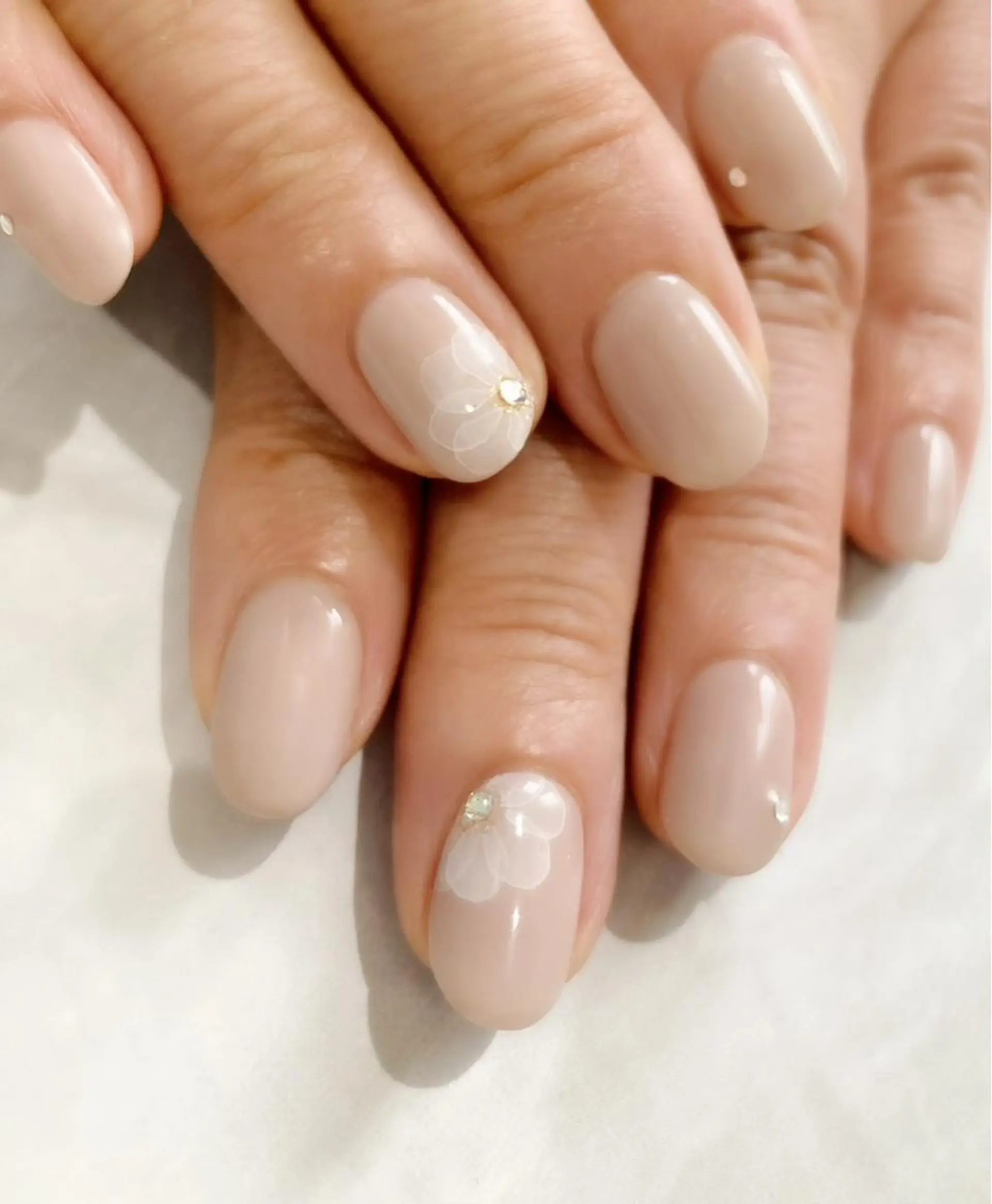 ネイル フラワーネイル オフィスネイル ワンカラーネイル ハンドネイル nailsalon Fossetteのネイルデザイン