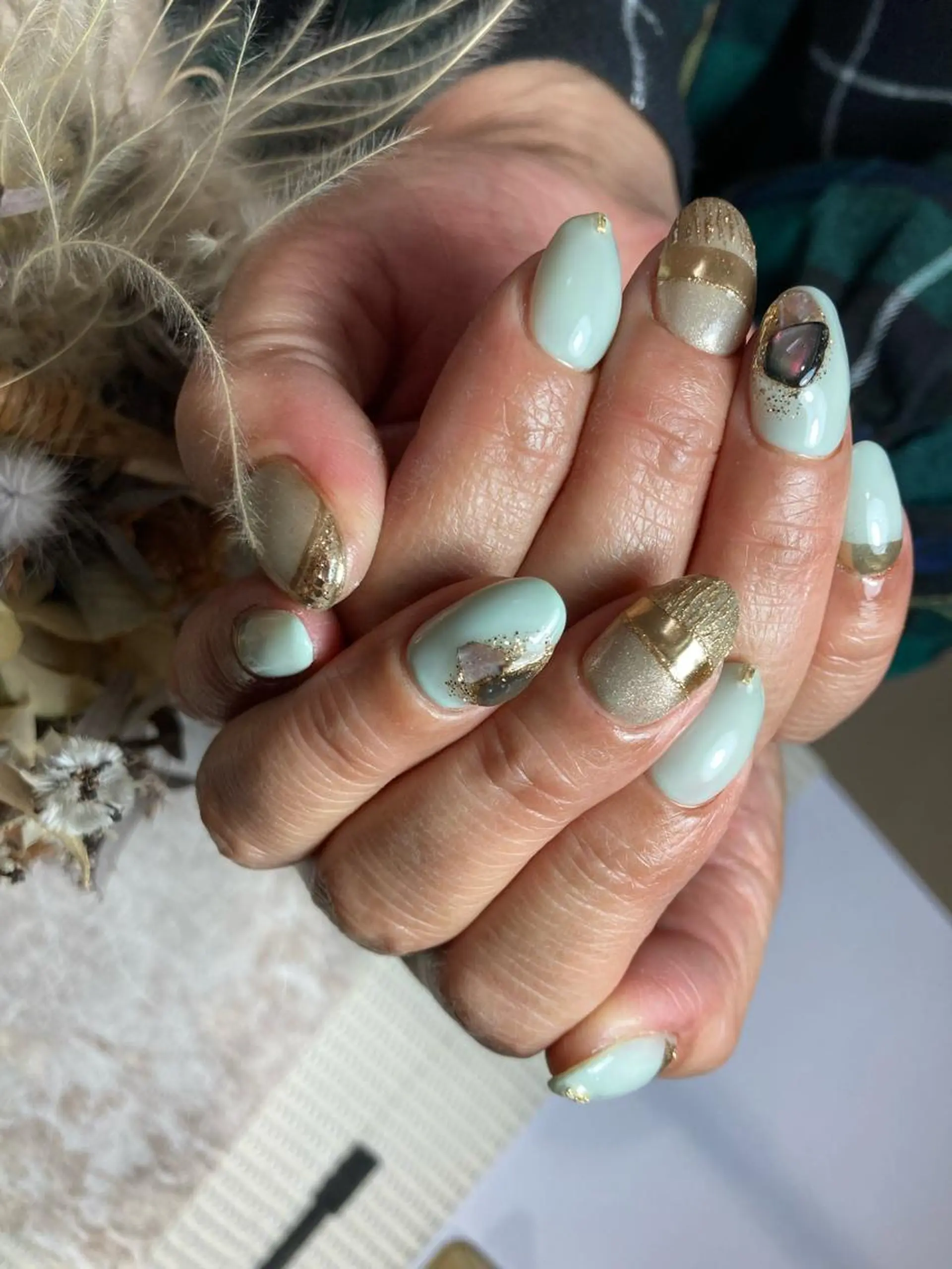 ネイル ou's nail salon所属・小林 桜のネイルデザイン