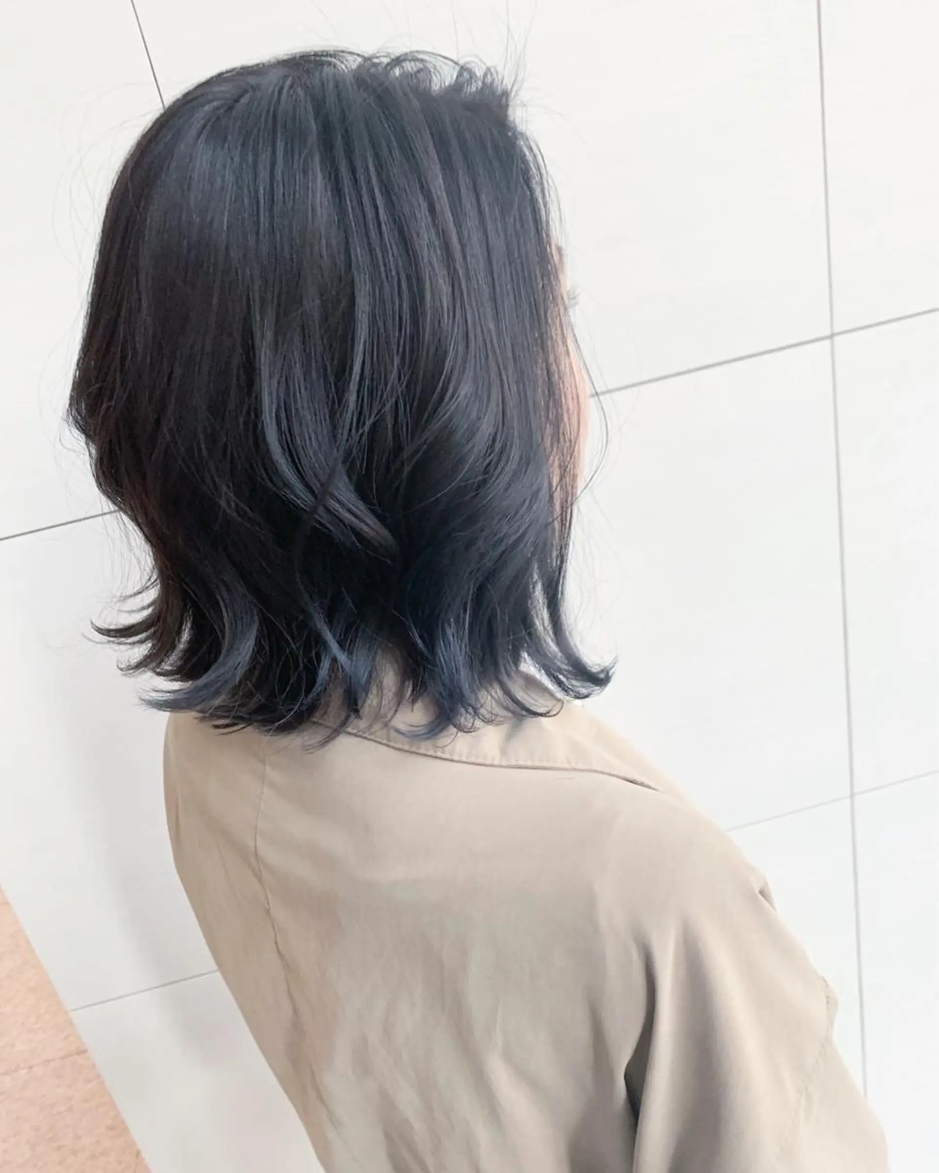 ミディアム カラー カット K. SUZUKAのヘアスタイル