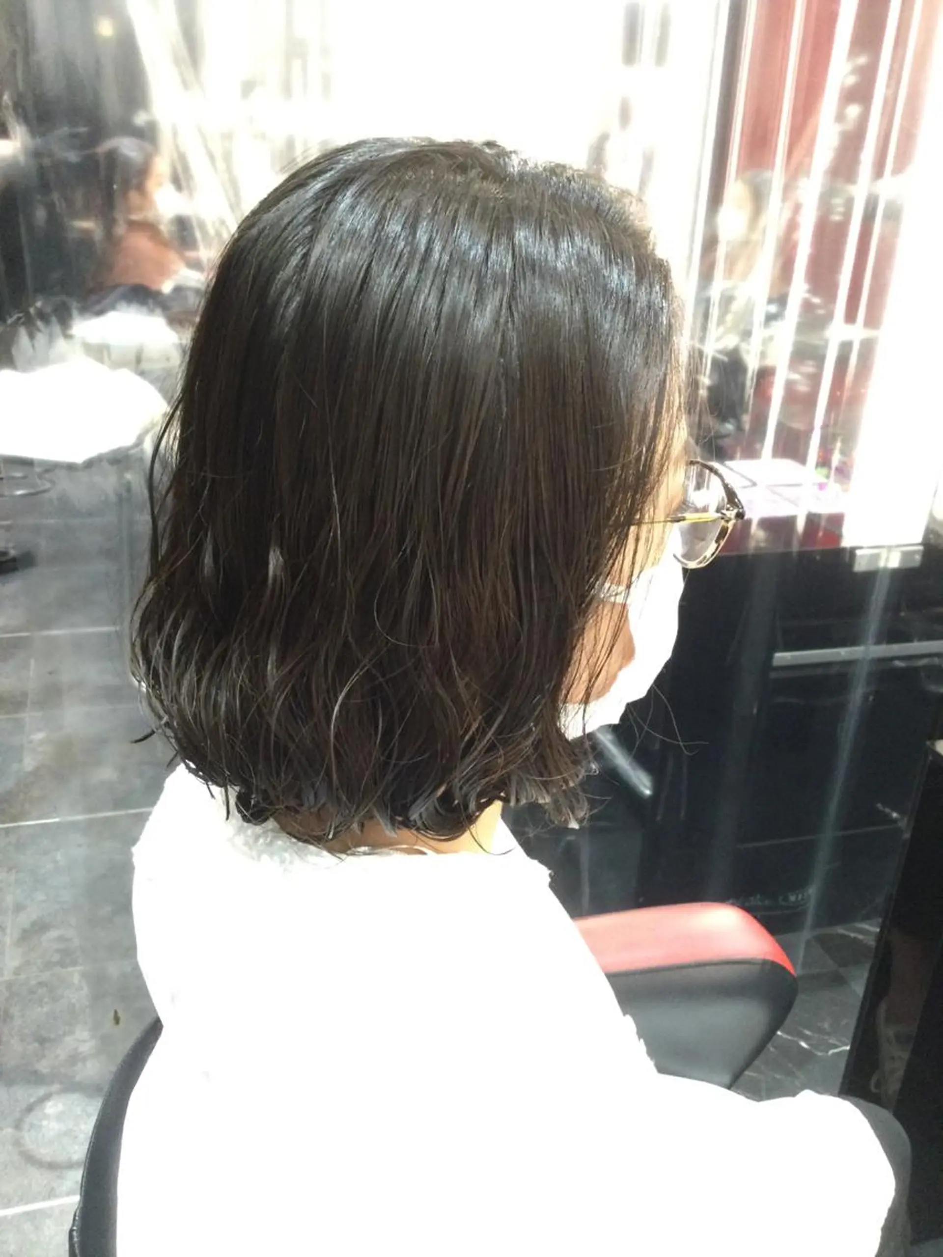 ミディアム パーマ Annon プライベートサロンのヘアスタイル