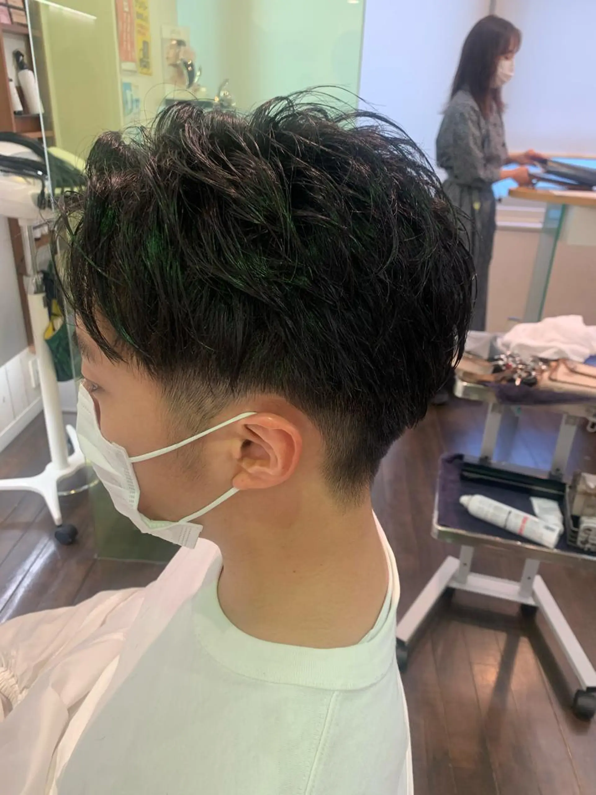 ショート メンズ ビジネス センターパート Chill所属・三矢 ちなつのヘアスタイル