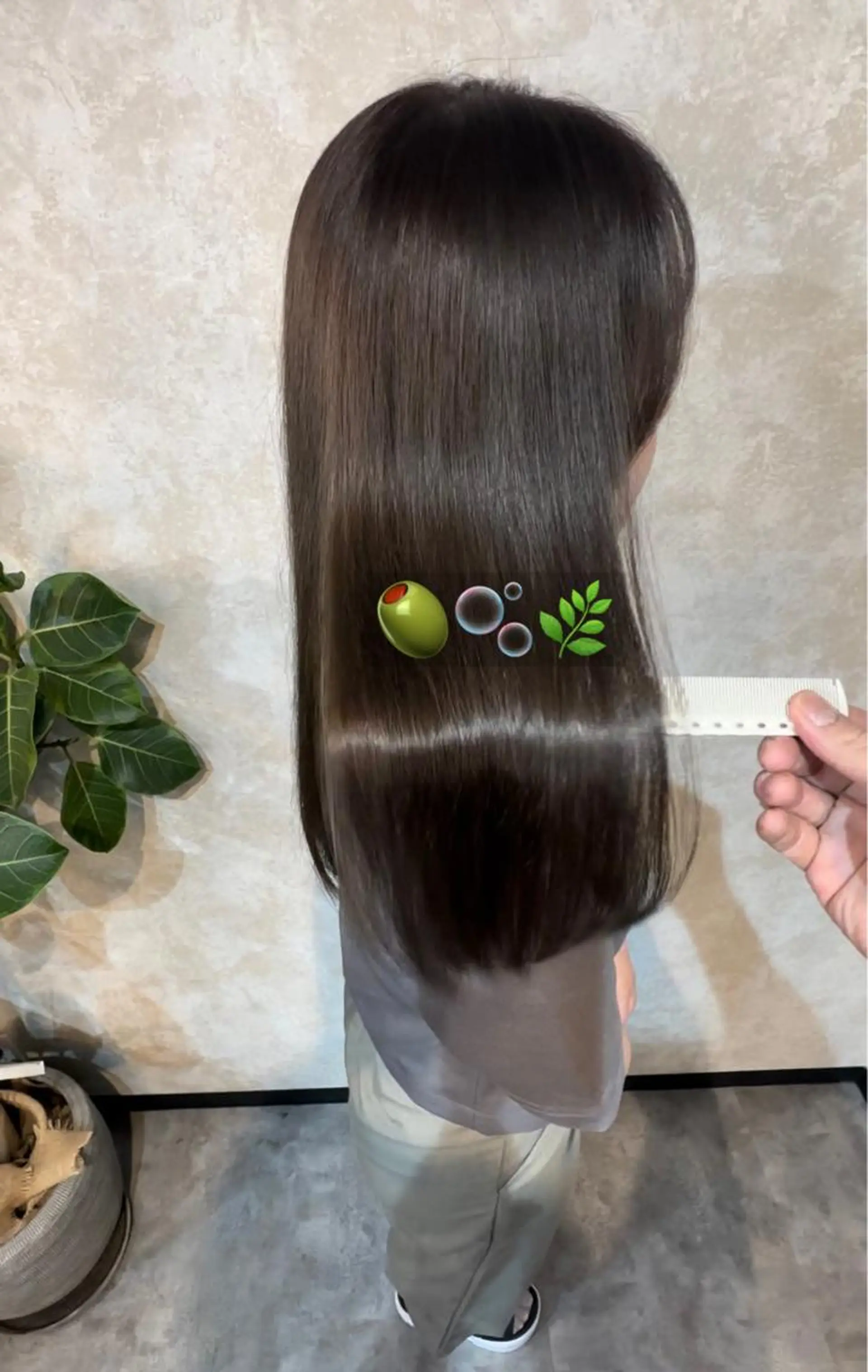 ロング カラー ベージュカラー オリーブベージュ 髪質改善 トリートメント ヘアカラー トリートメント 髪質改善/縮毛矯正 /naokiのヘアスタイル