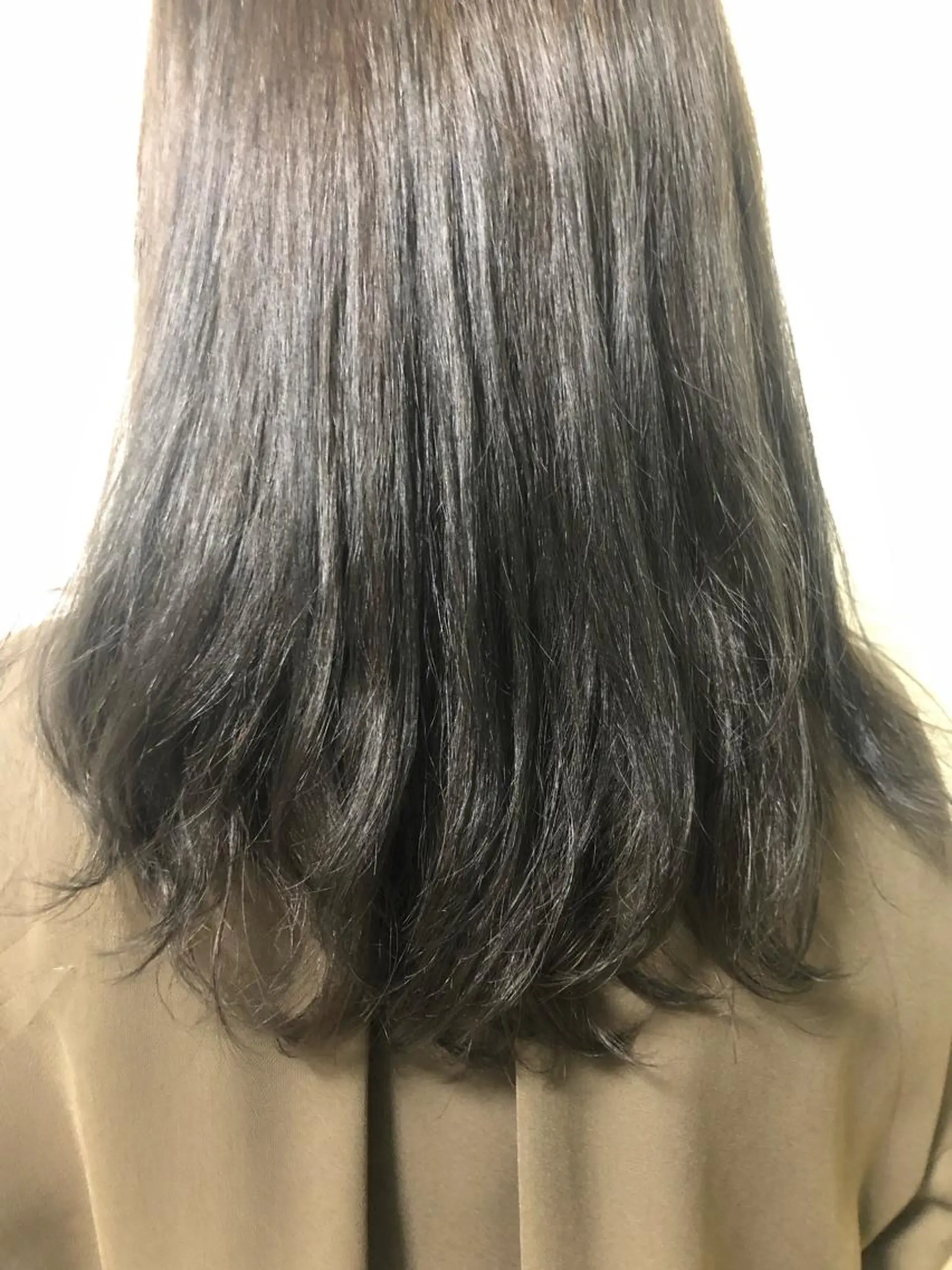 セミロング effect所属・SATO YUKA🌟のヘアスタイル