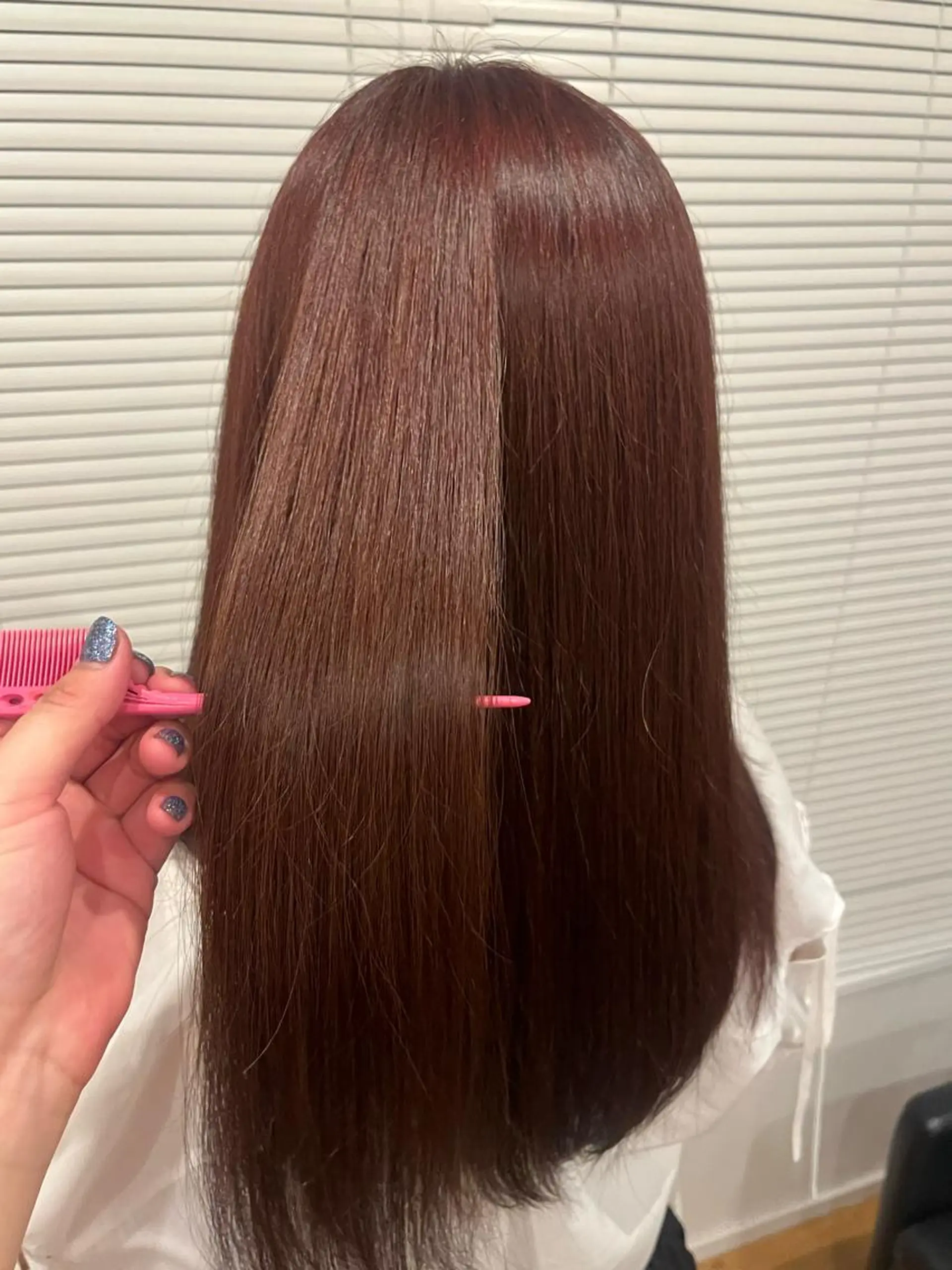 カラー 藤原 智恵のヘアスタイル