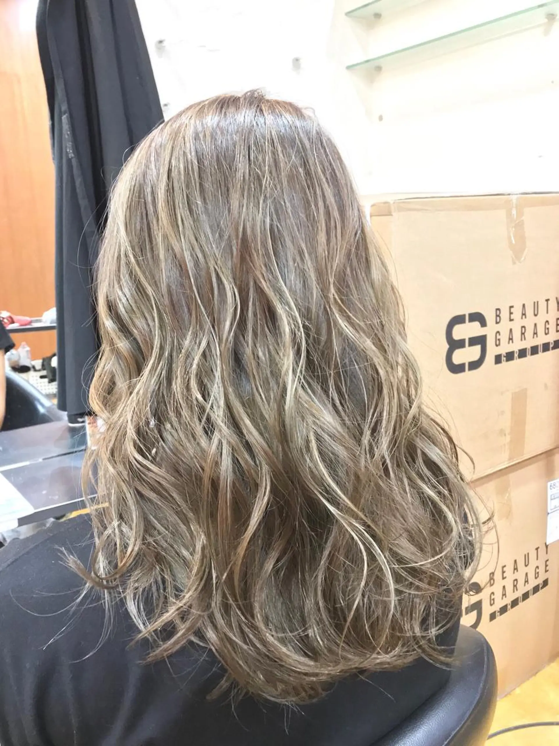 セミロング カラー 韓国レイヤーカット★ 小林大樹のヘアスタイル