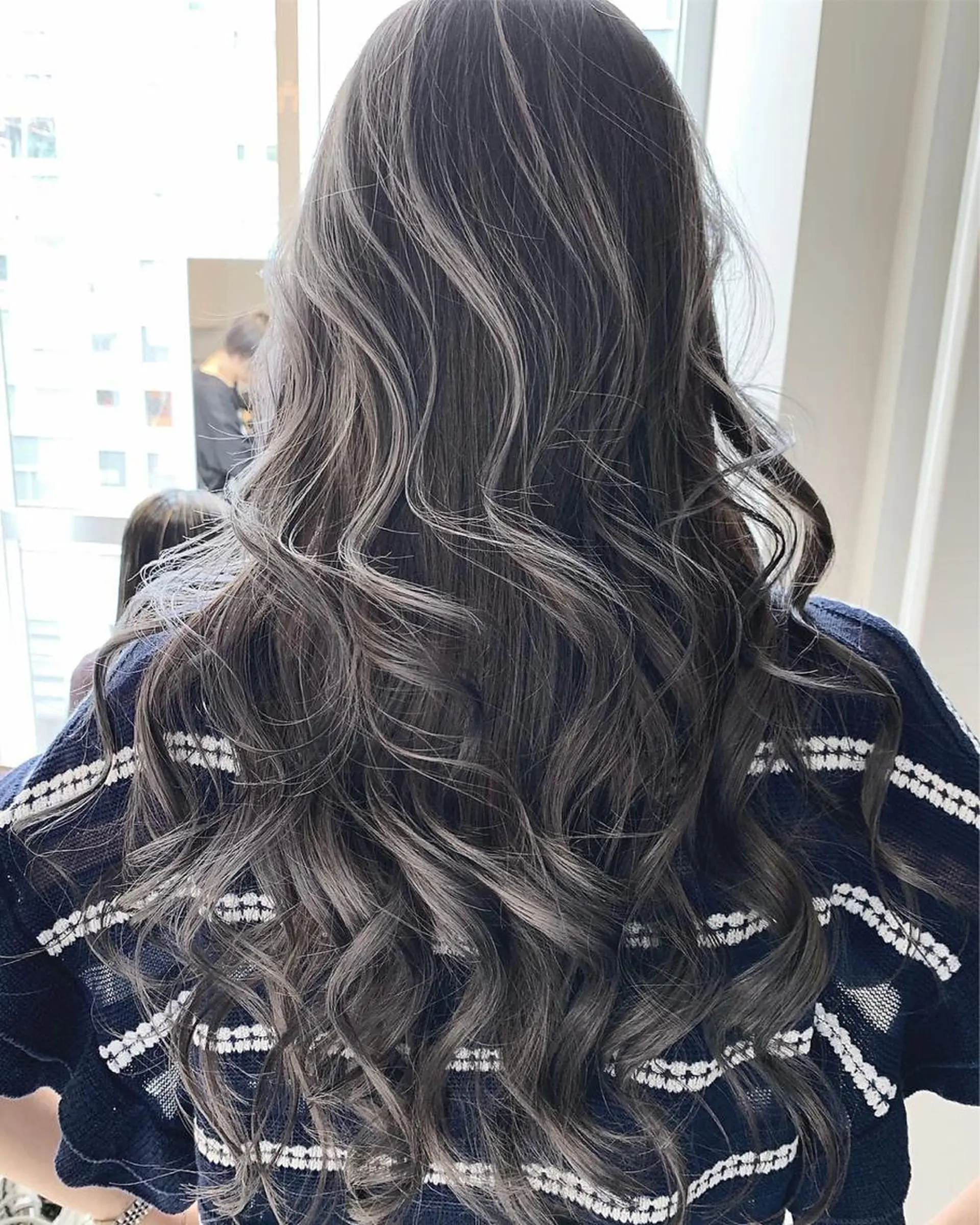 ロング カラー ヘアアレンジ 髪質改善land千葉所属・阿部 圭悟のヘアスタイル