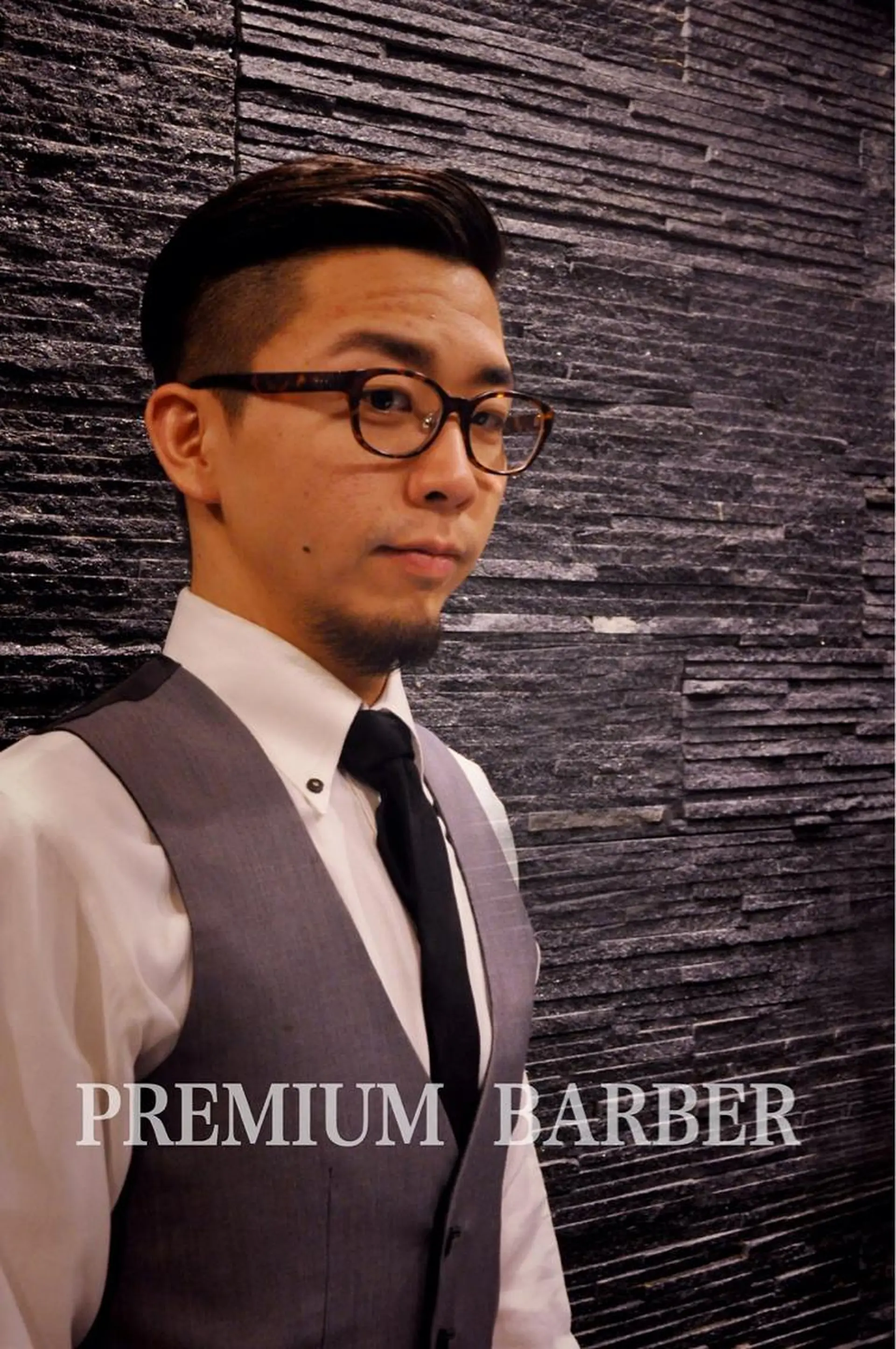 ショート パーマ メンズ 山田 香菜のヘアスタイル