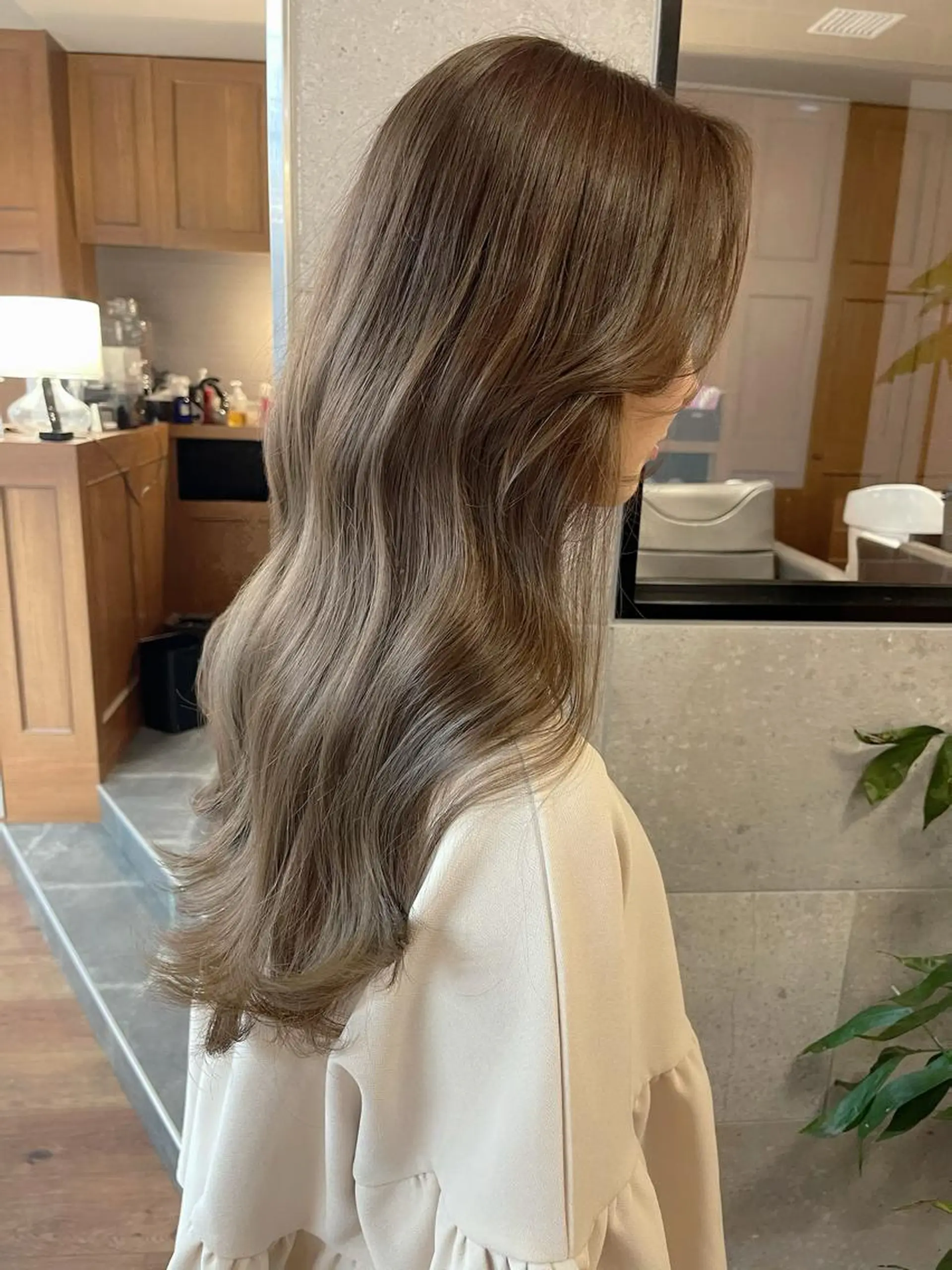 ロング MOOD,所属・開發 智也のヘアスタイル