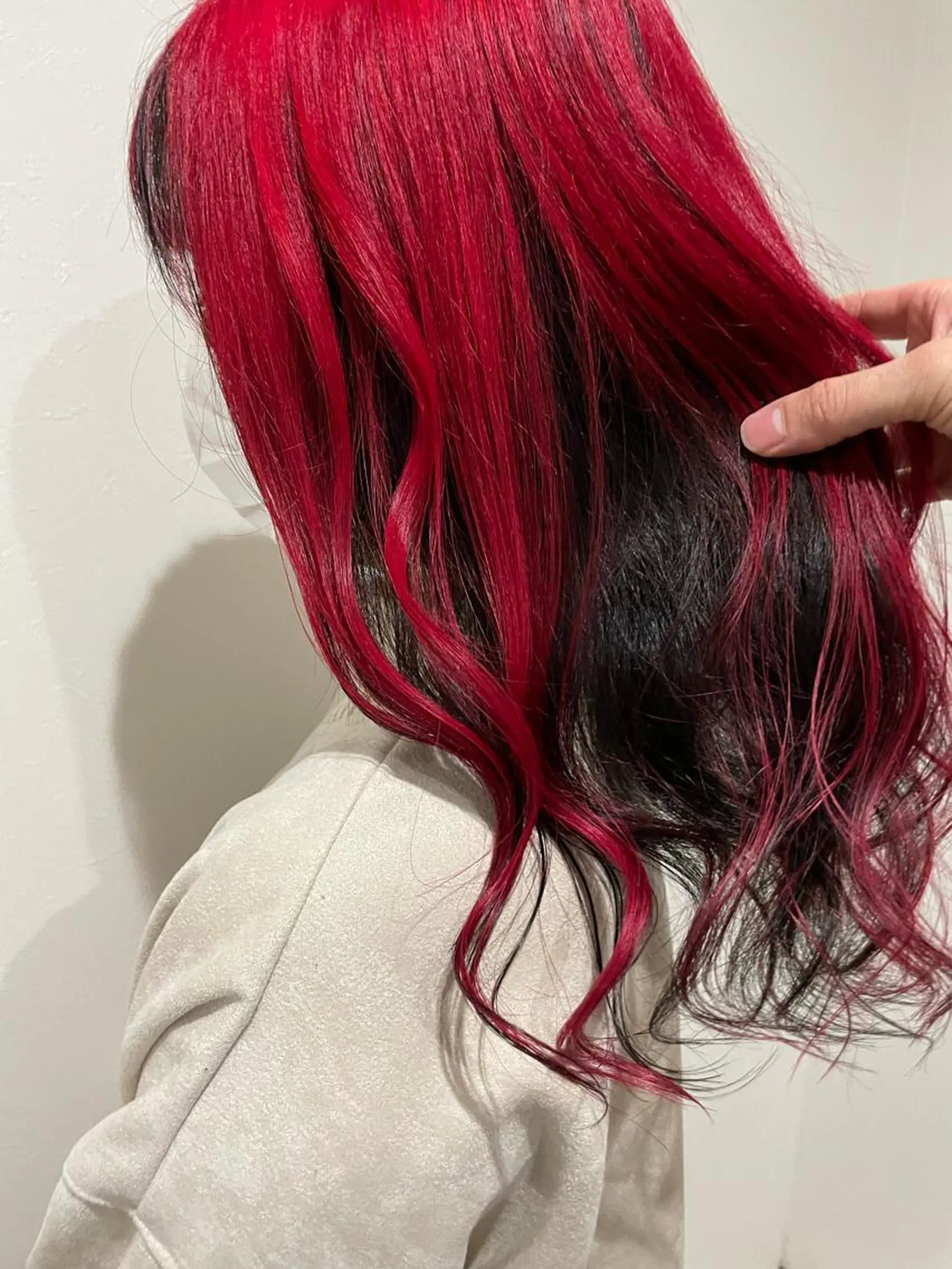 ミディアム カラー 黒髪 レッドカラー ヘアカラー 守屋 颯太のヘアスタイル