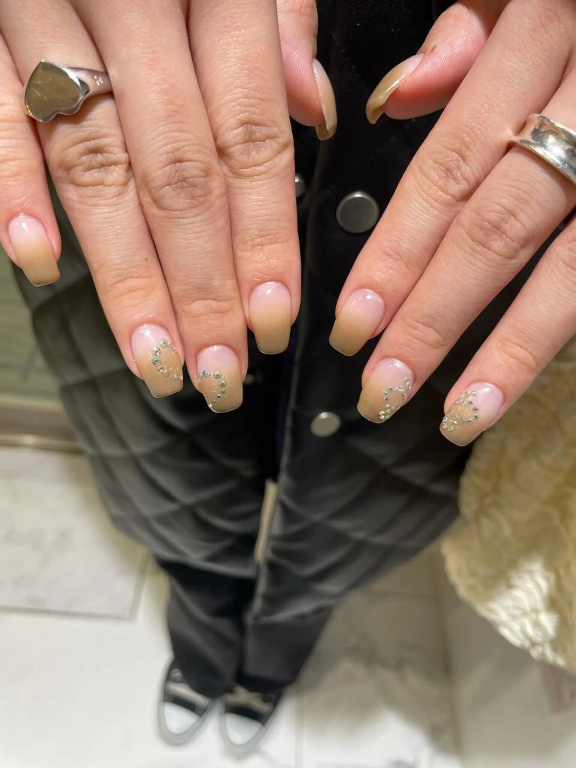 ネイル ブラウン moca心斎橋所属・˚✧⁺⭐︎༚moca miyuu⁎⁺˳✧༚のネイルデザイン