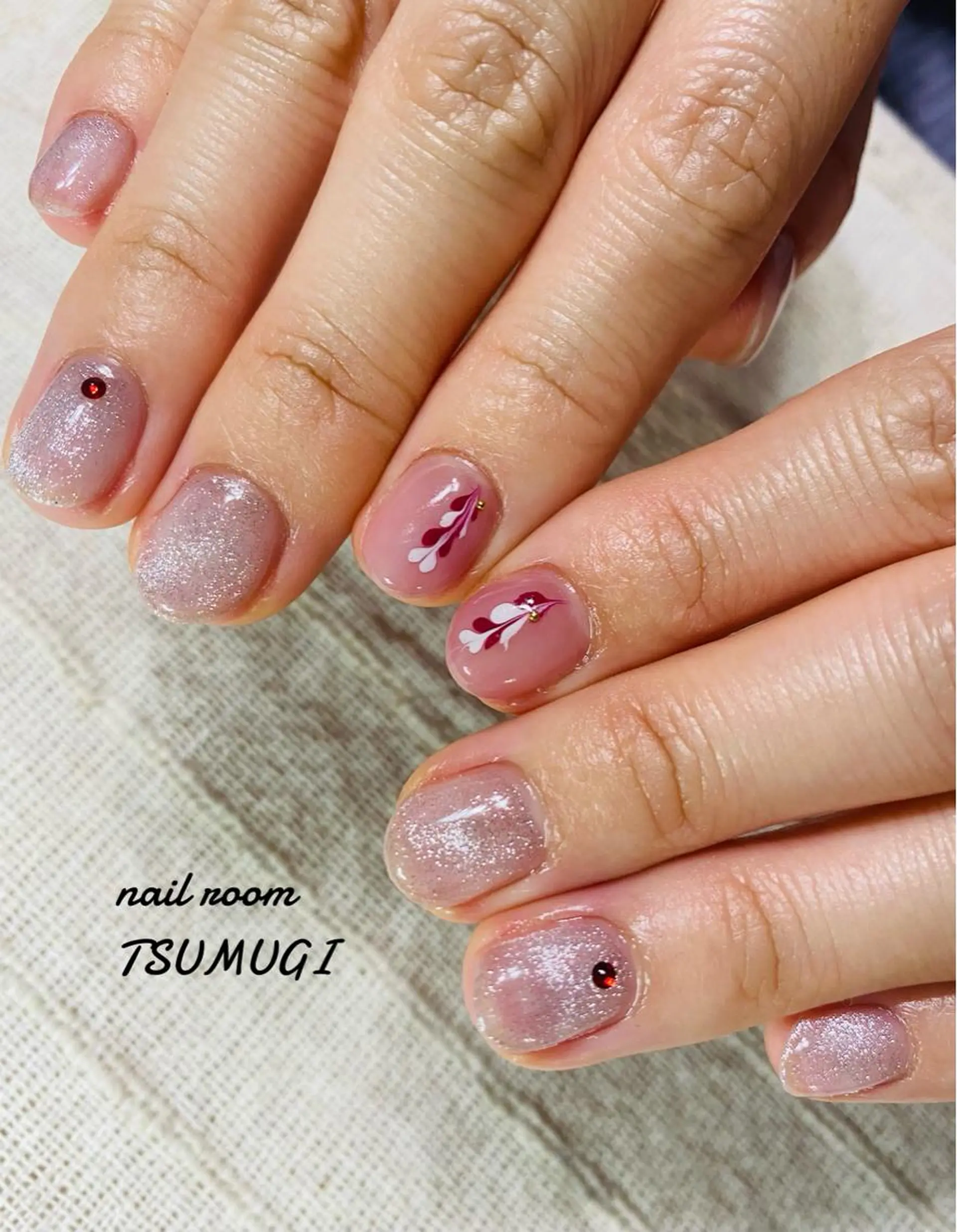 ネイル ハンドネイル nailroom TSUMUGI所属・nailroom TSUMUGIのネイルデザイン