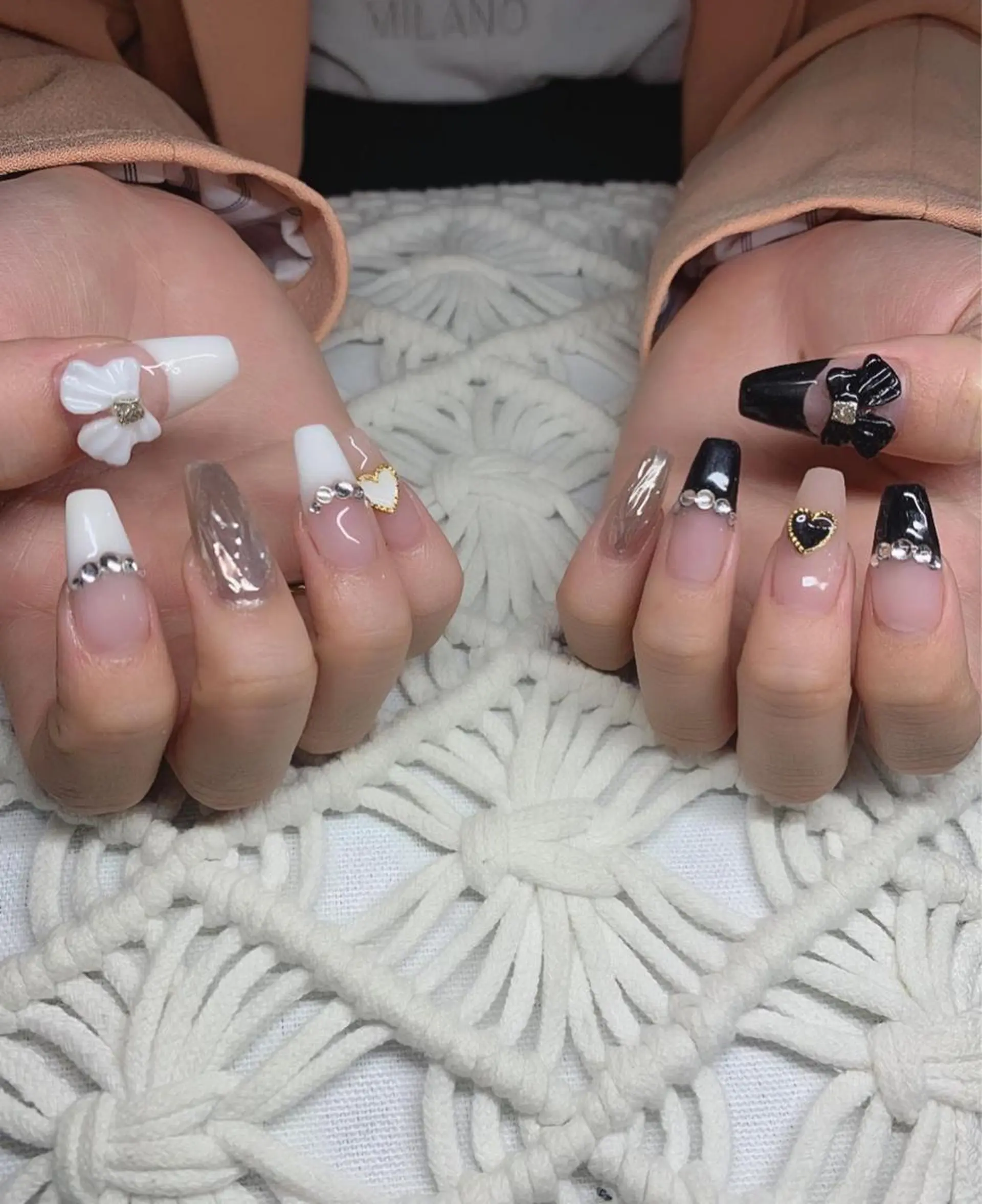 ネイル アートネイル フレンチネイル 韓国ネイル ミラーネイル ニュアンスネイル *･*MIMnail 1号店･*:･*のネイルデザイン