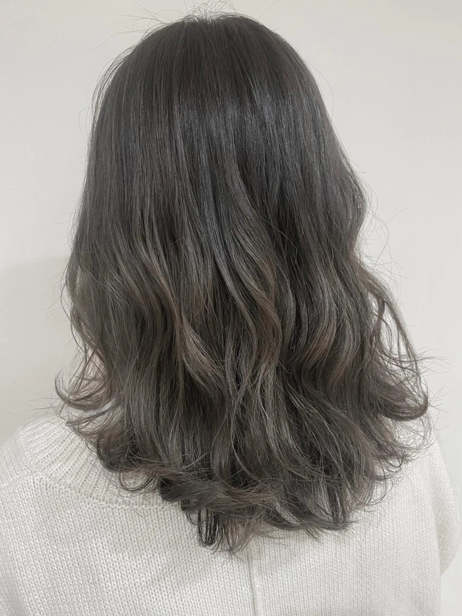 セミロング カット ヘアカラー トリートメント Maison 寺尾拓朗のヘアスタイル