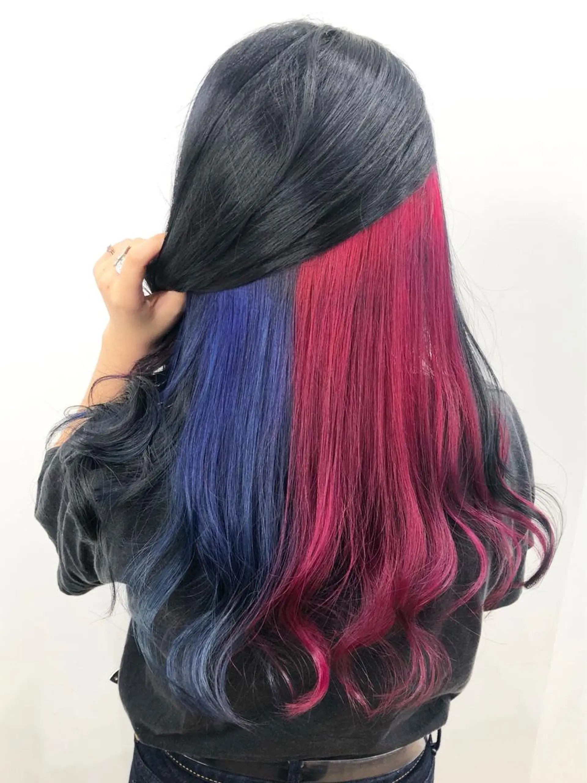 セミロング カラー  渡部 妃月のヘアスタイル