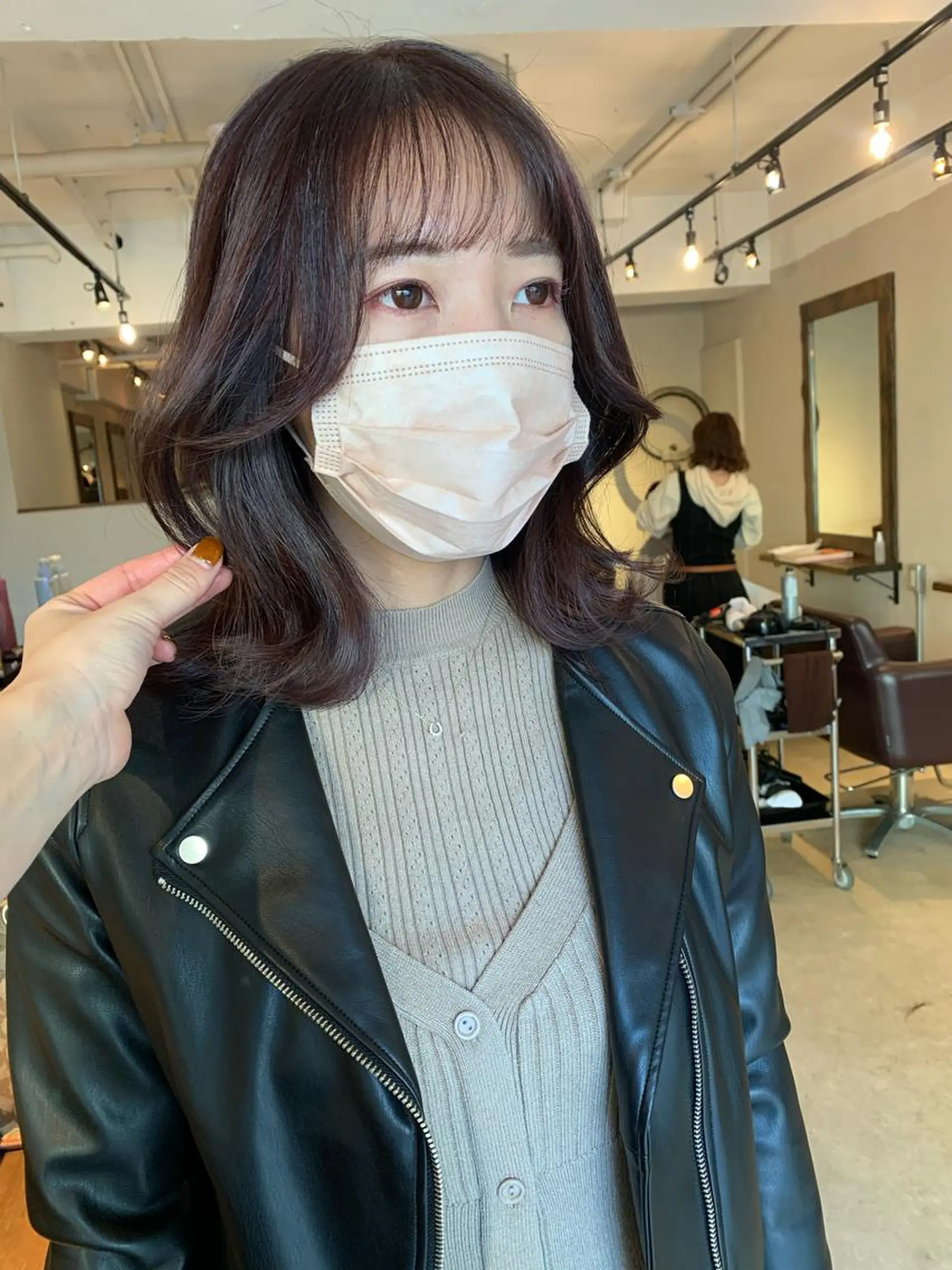 ロング カラー 透明感/オリーブ/ グレージュ/YUKAのヘアスタイル