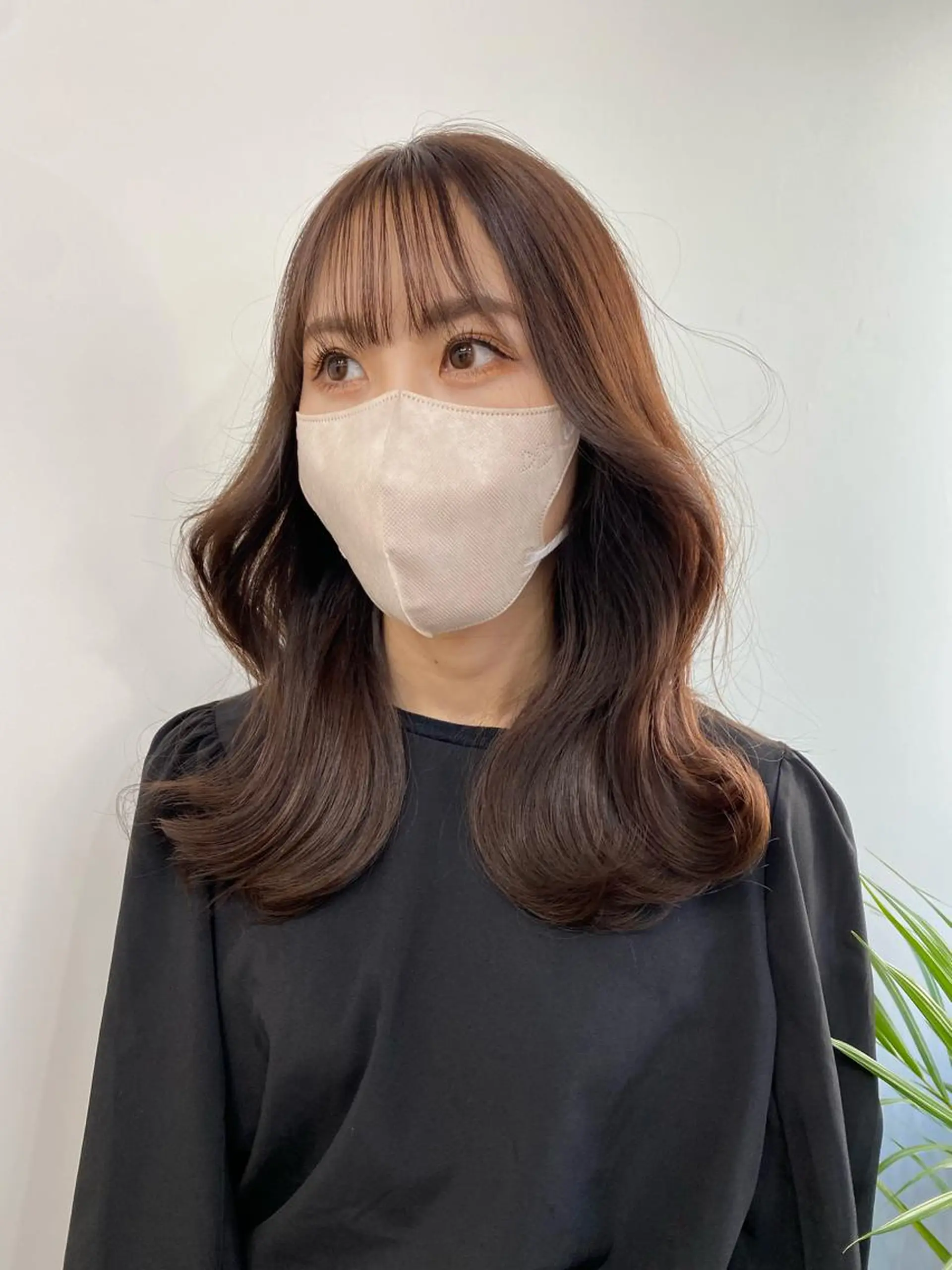 ミディアム カラー ヘアアレンジ 結婚式・ブライダル ミディアムパーマ アッシュ アッシュブラウン バレイヤージュ 韓国風×透明感カラー 髪質改善オタベシンヤのヘアスタイル