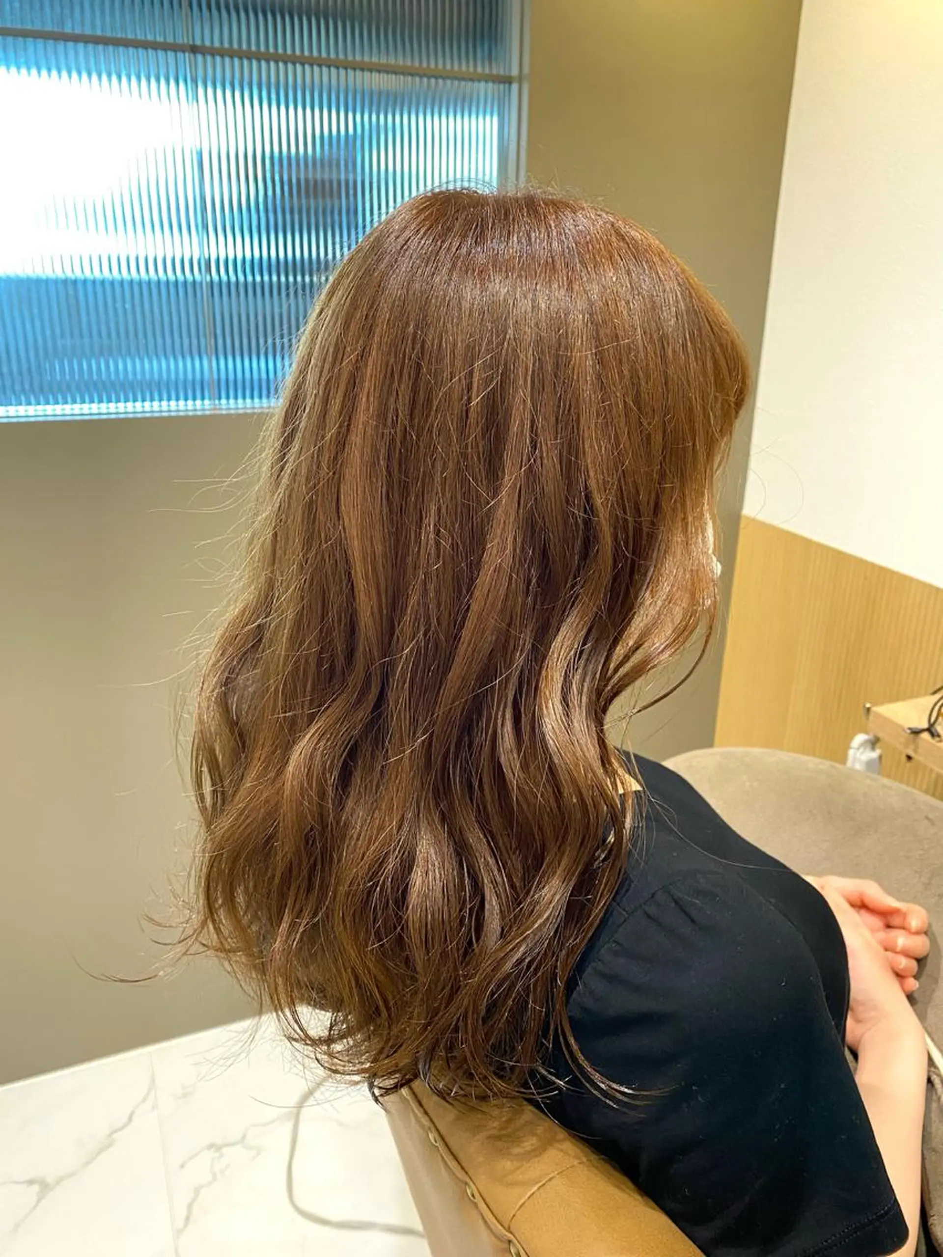 ロング カット ヘアカラー トリートメント 坂井 茅聖のヘアスタイル