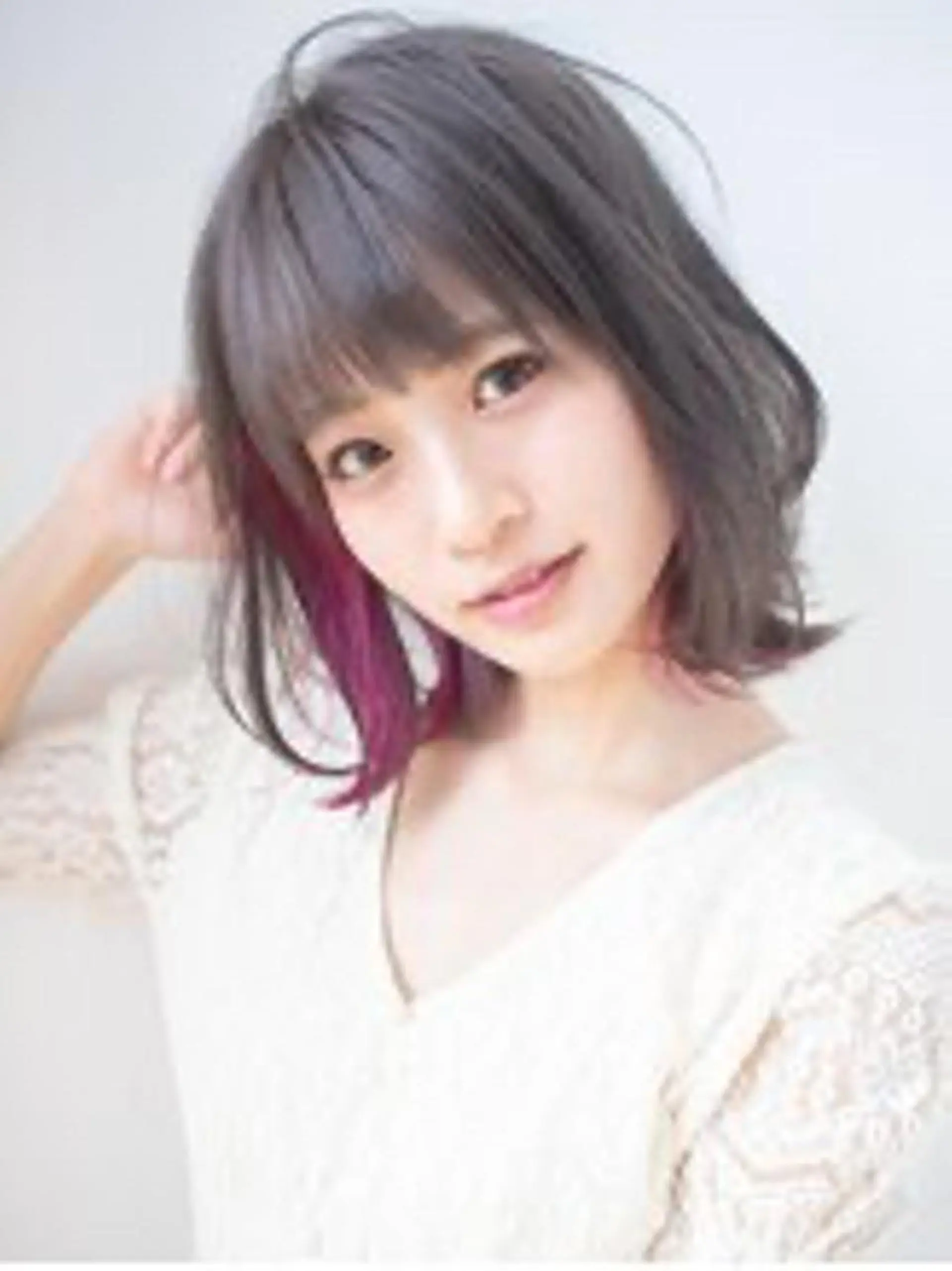 カラー EIGHT／栄／ 諏訪　晃平のヘアスタイル