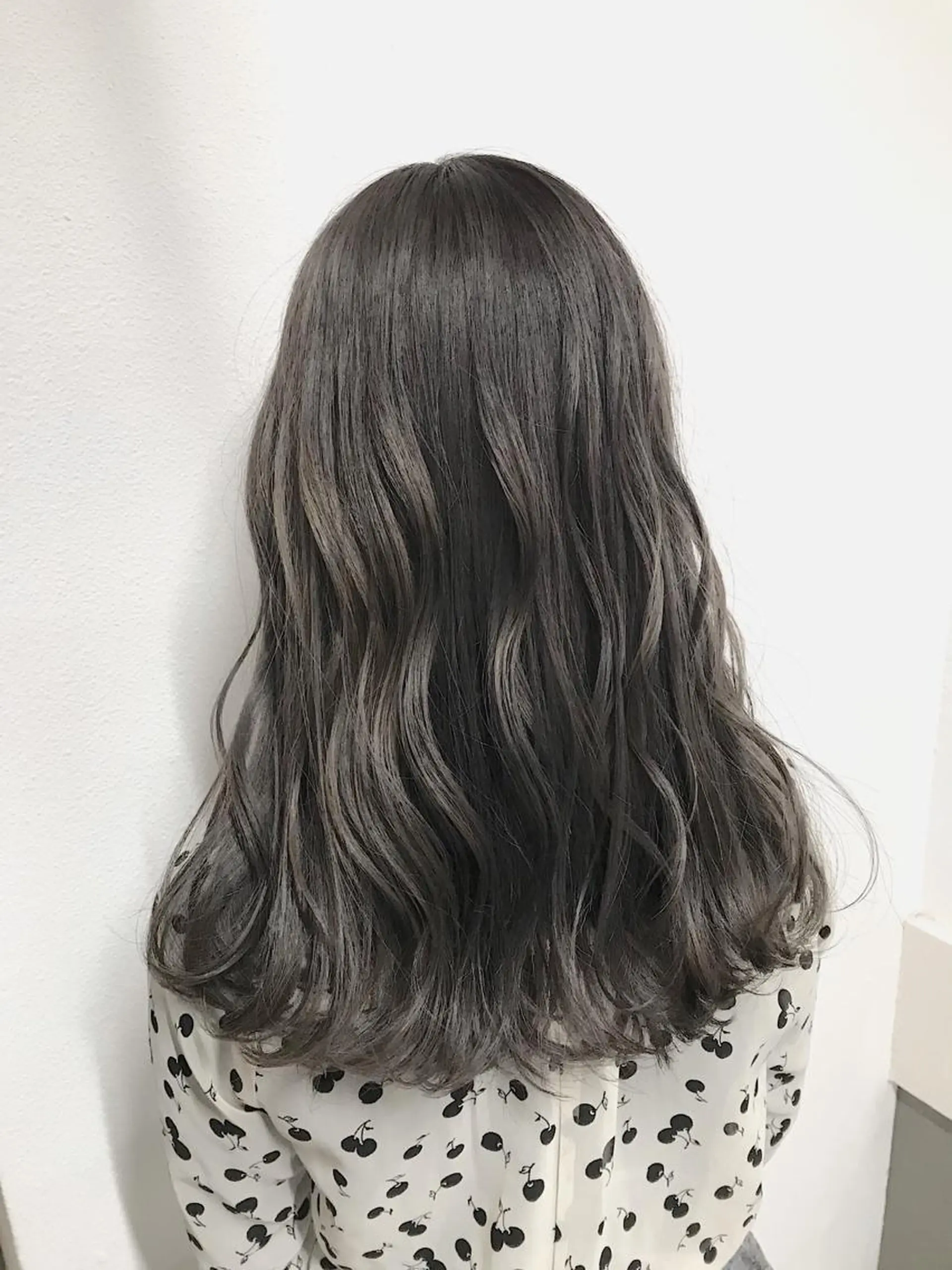 ロング カラー グレージュ カット ヘアカラー トリートメント lani 天神大名/ブリーチのヘアスタイル