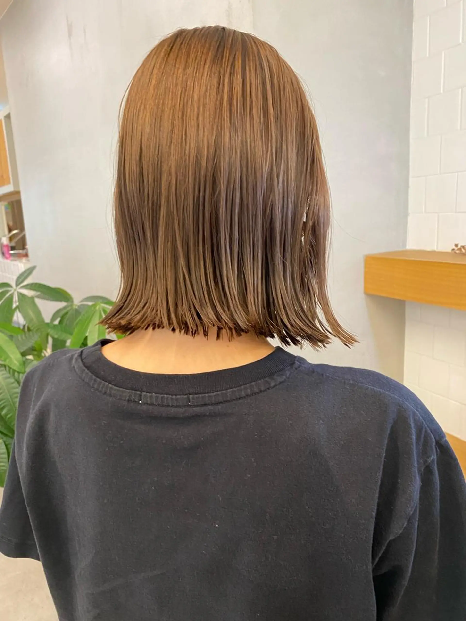 ミディアム カラー ヘアアレンジ ボブ 、 、のヘアスタイル