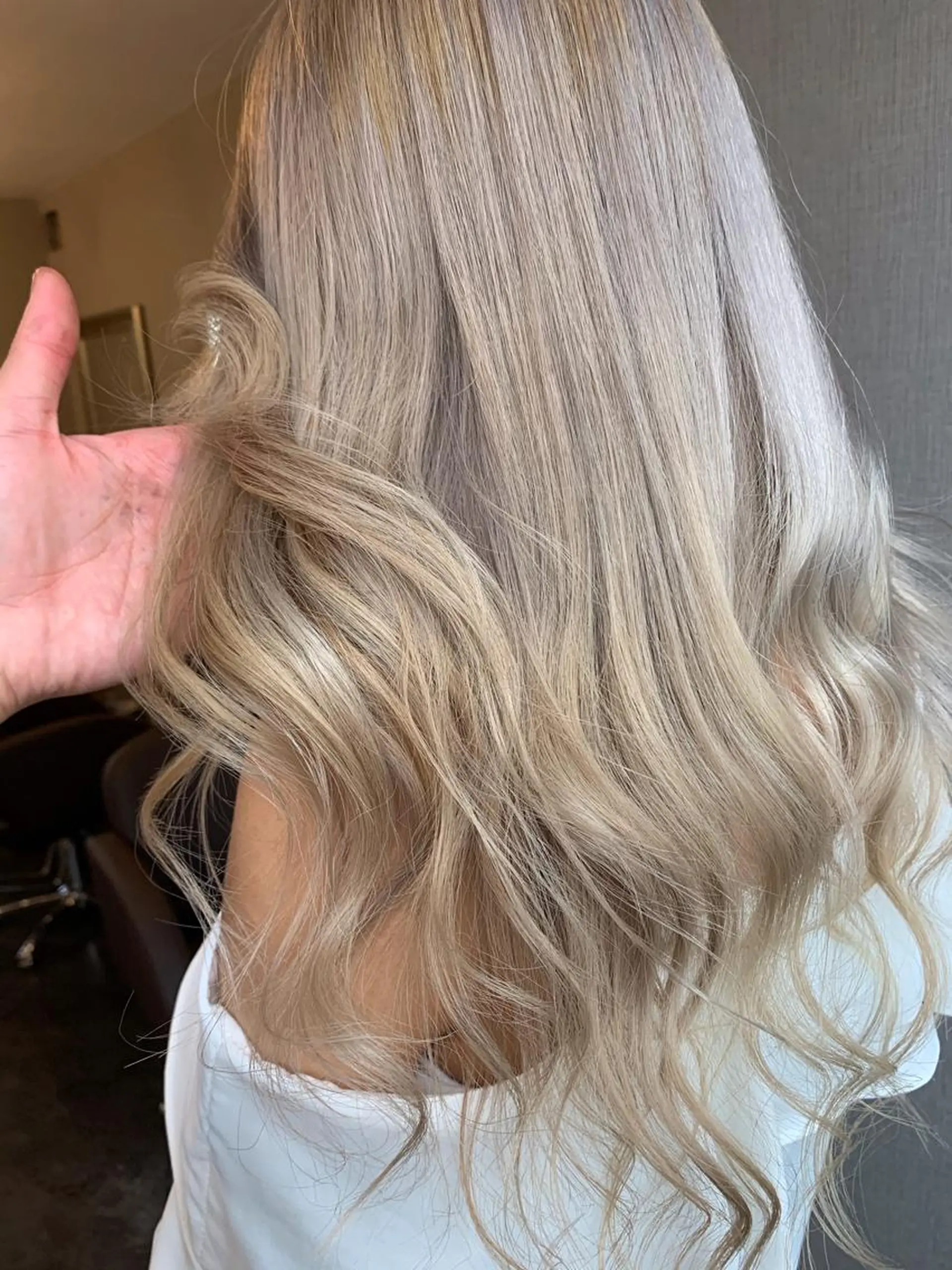 ロング カラー Selenehair 三条本店のヘアスタイル