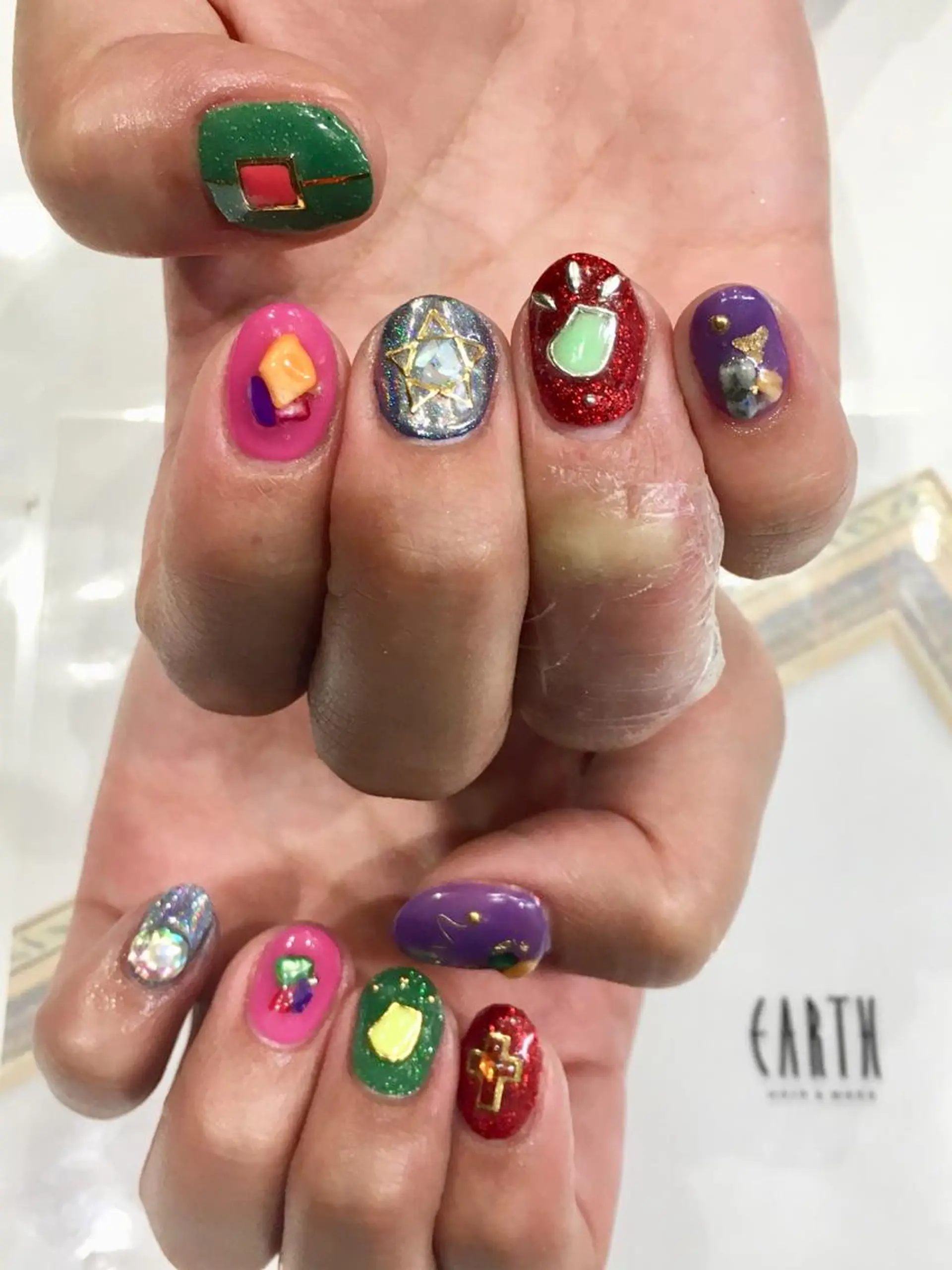 ネイル ハンドネイル 佐藤 まりえのネイルデザイン