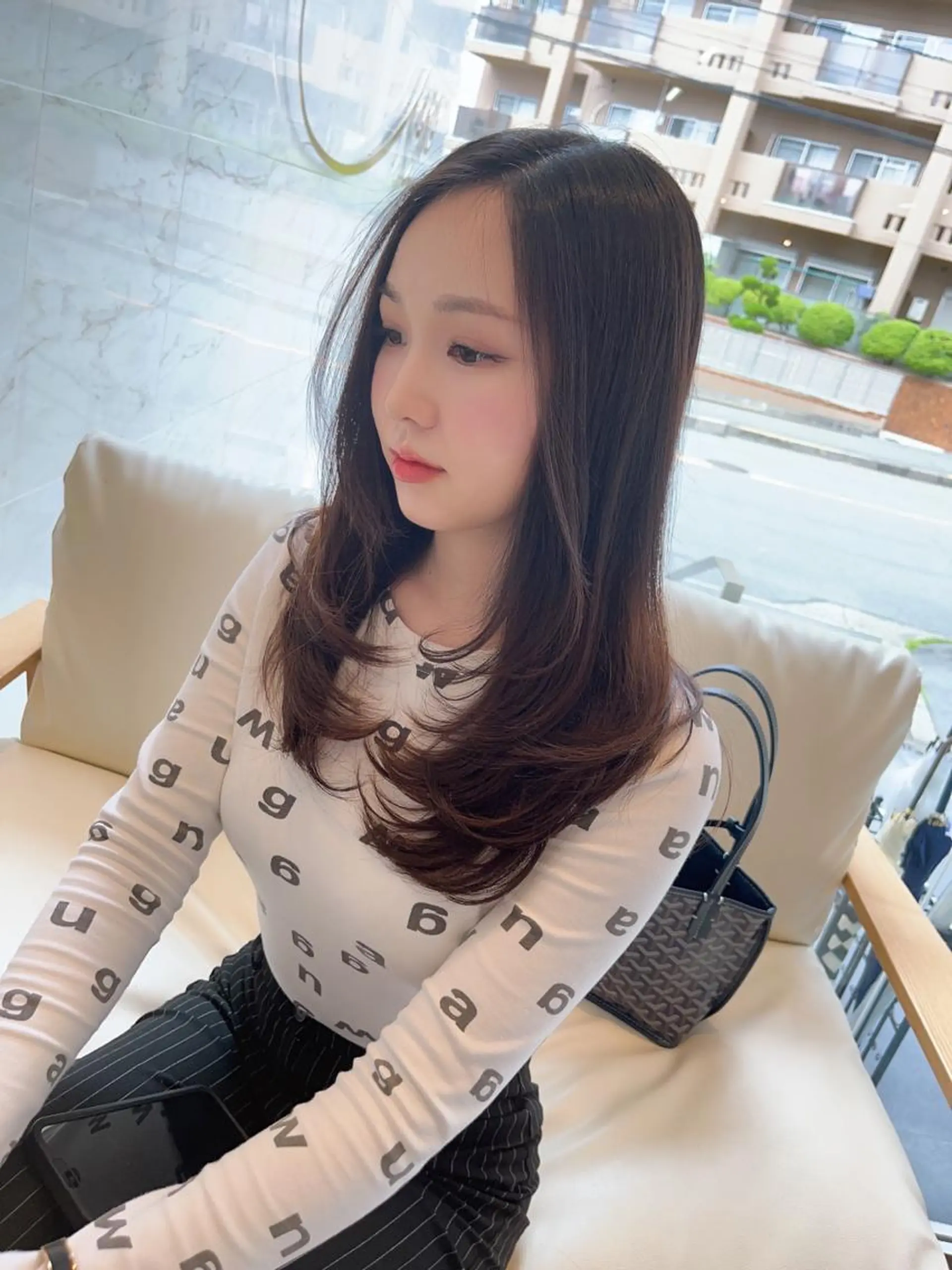 ミディアム カラー アッシュ アッシュブラウン ブラウンカラー オーロ緑地公園店所属・羽根田 果奈のヘアスタイル