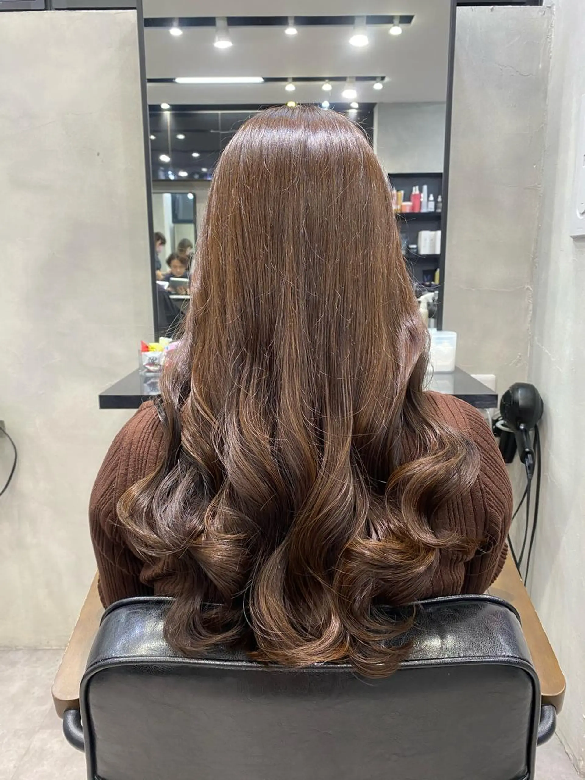 セミロング カラー ヘアアレンジ LAVENDIA Azabu所属・LAVENDIA 初音のヘアスタイル