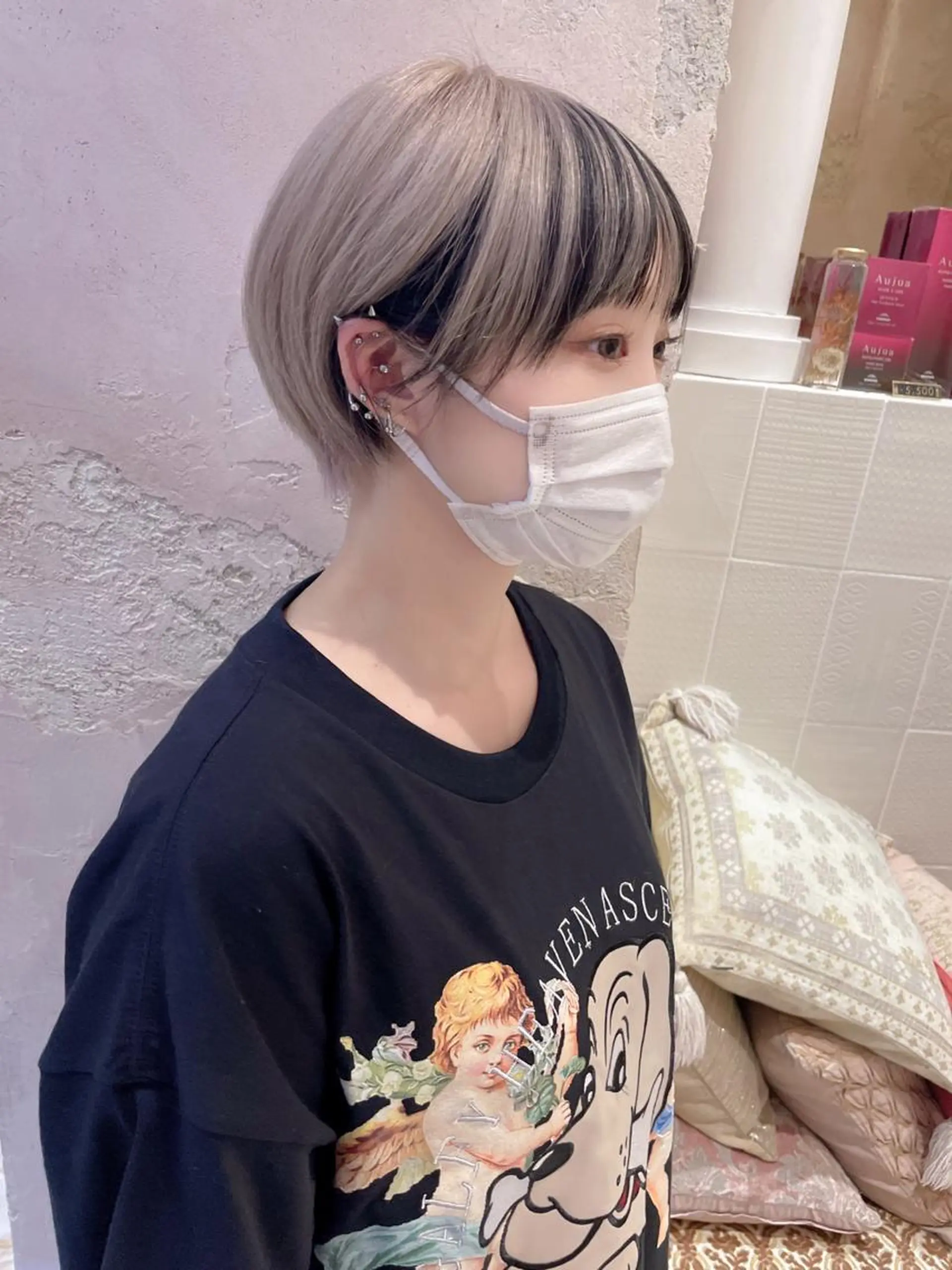 ショート カラー バレイヤージュ ブリーチ ケアブリーチ ダブルカラー グラデーションカラー 美髪/カラー 美容院🌈渡辺隼也のヘアスタイル