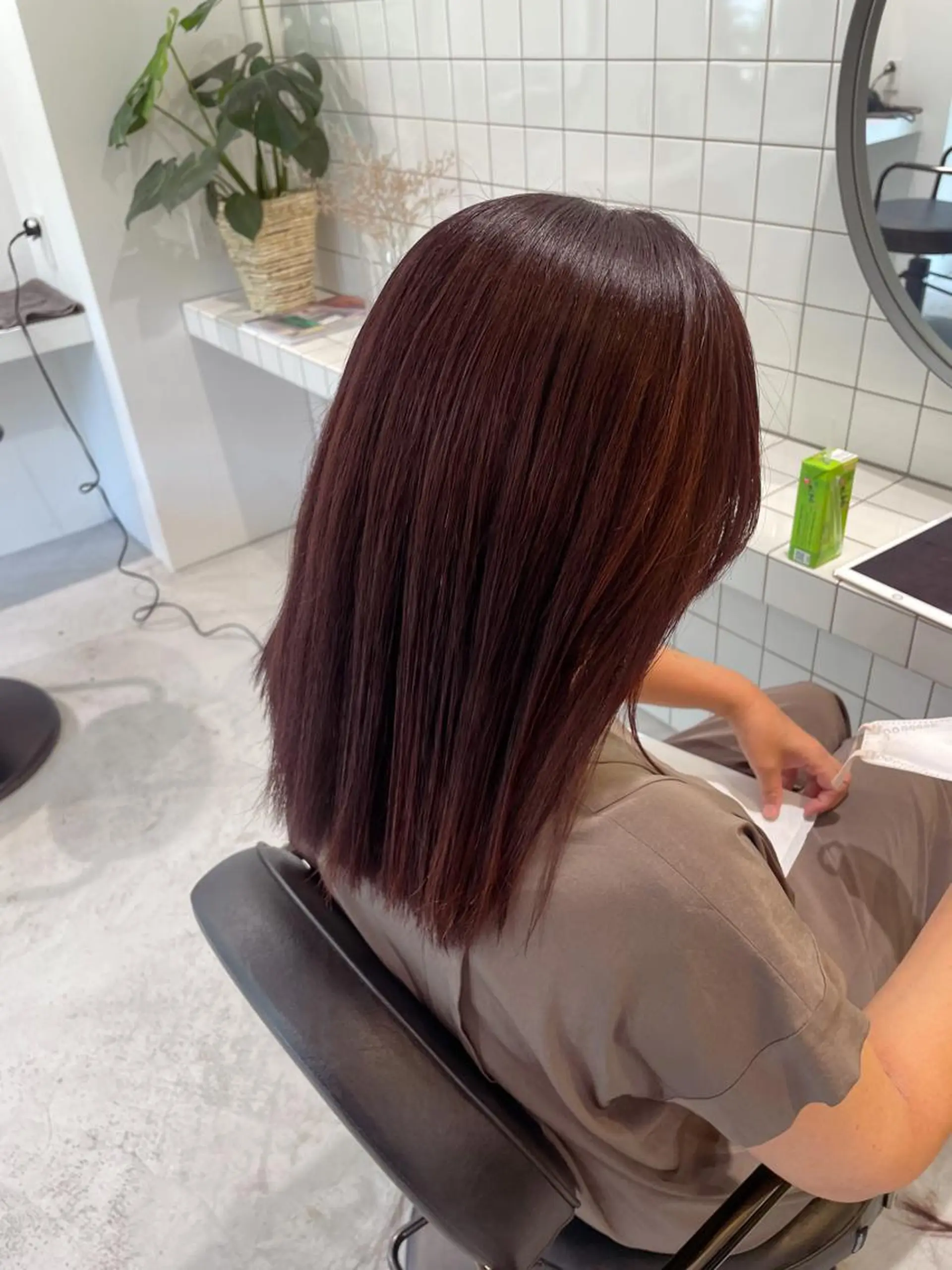 ロング カラー Koto🌿 ブリーチなしカラーのヘアスタイル