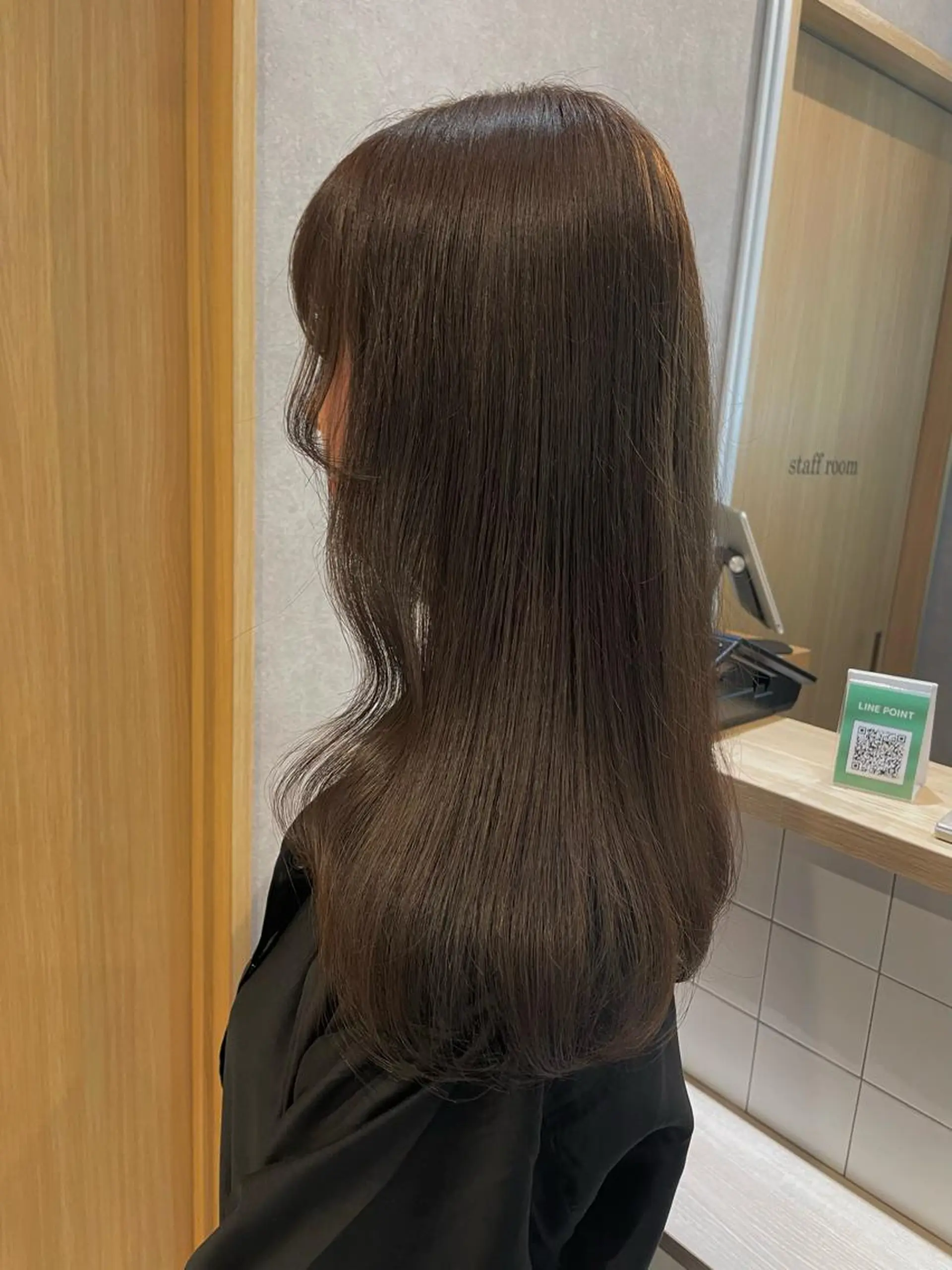 セミロング 女性スタイリスト専門サロン Zina 天神西通り所属・艶髪韓国ヘア MANAMI🎀のヘアスタイル