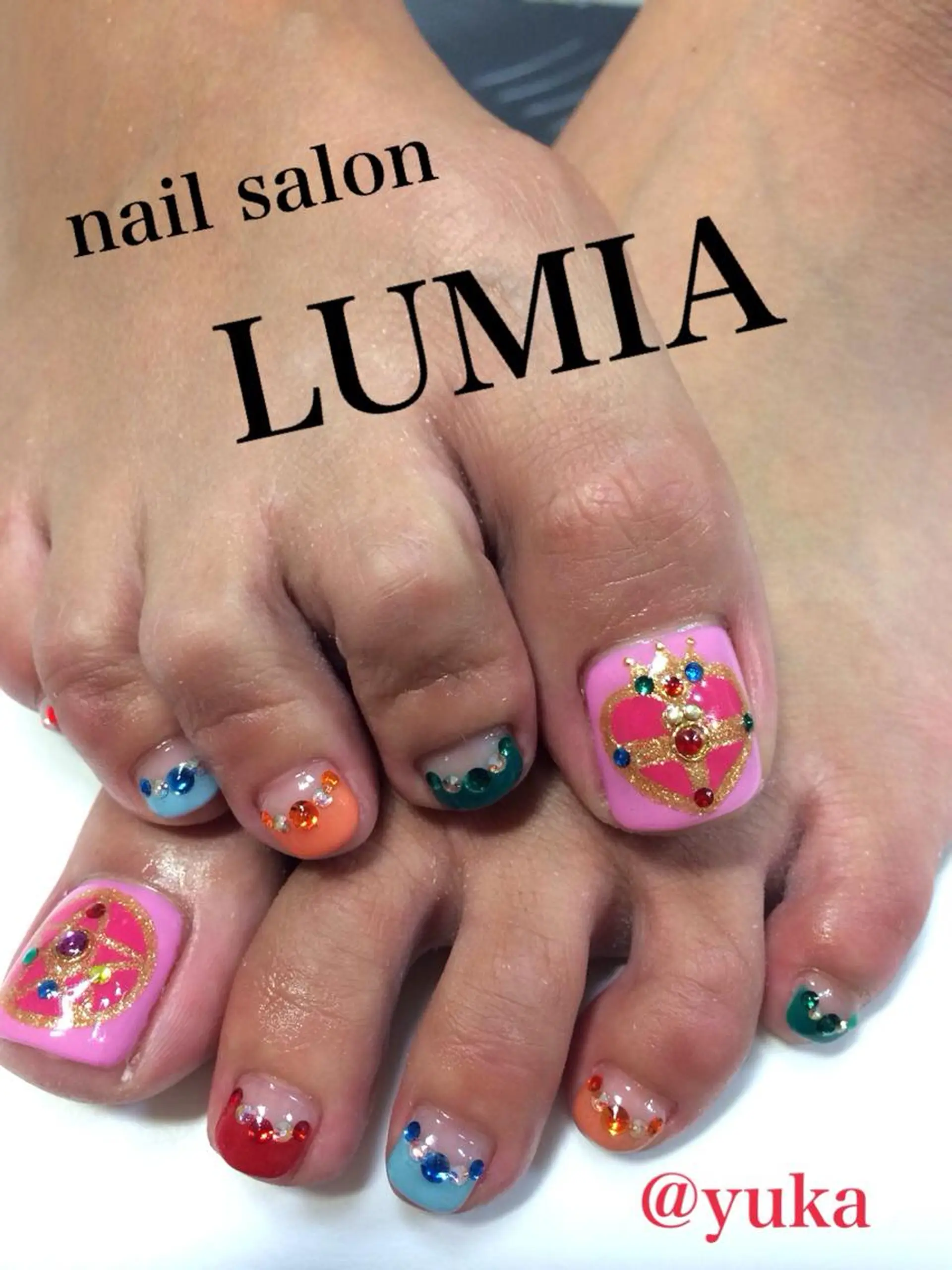 VIOLUS所属・VIOLUS 関目のネイルデザイン