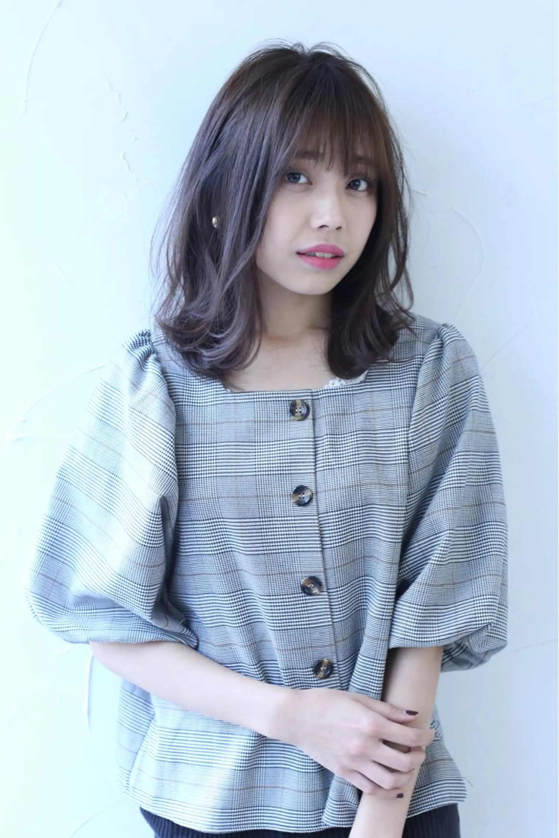 セミロング アッシュ パープルカラー カット トリートメント 【髮質改善特化】 lic吉祥寺のヘアスタイル