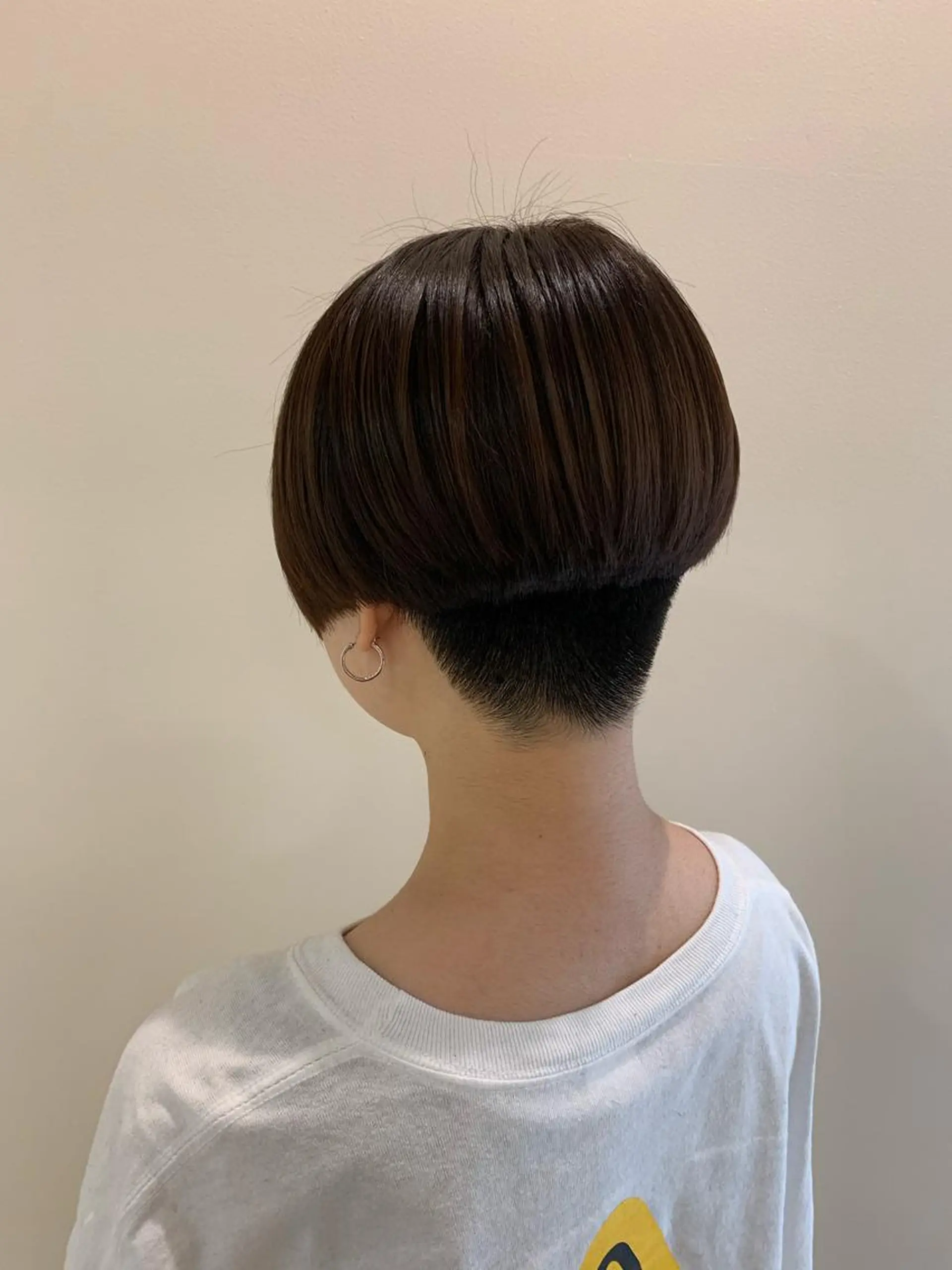 ショート カラー 顔まわりカット✄ ベージュカラー🧸のヘアスタイル