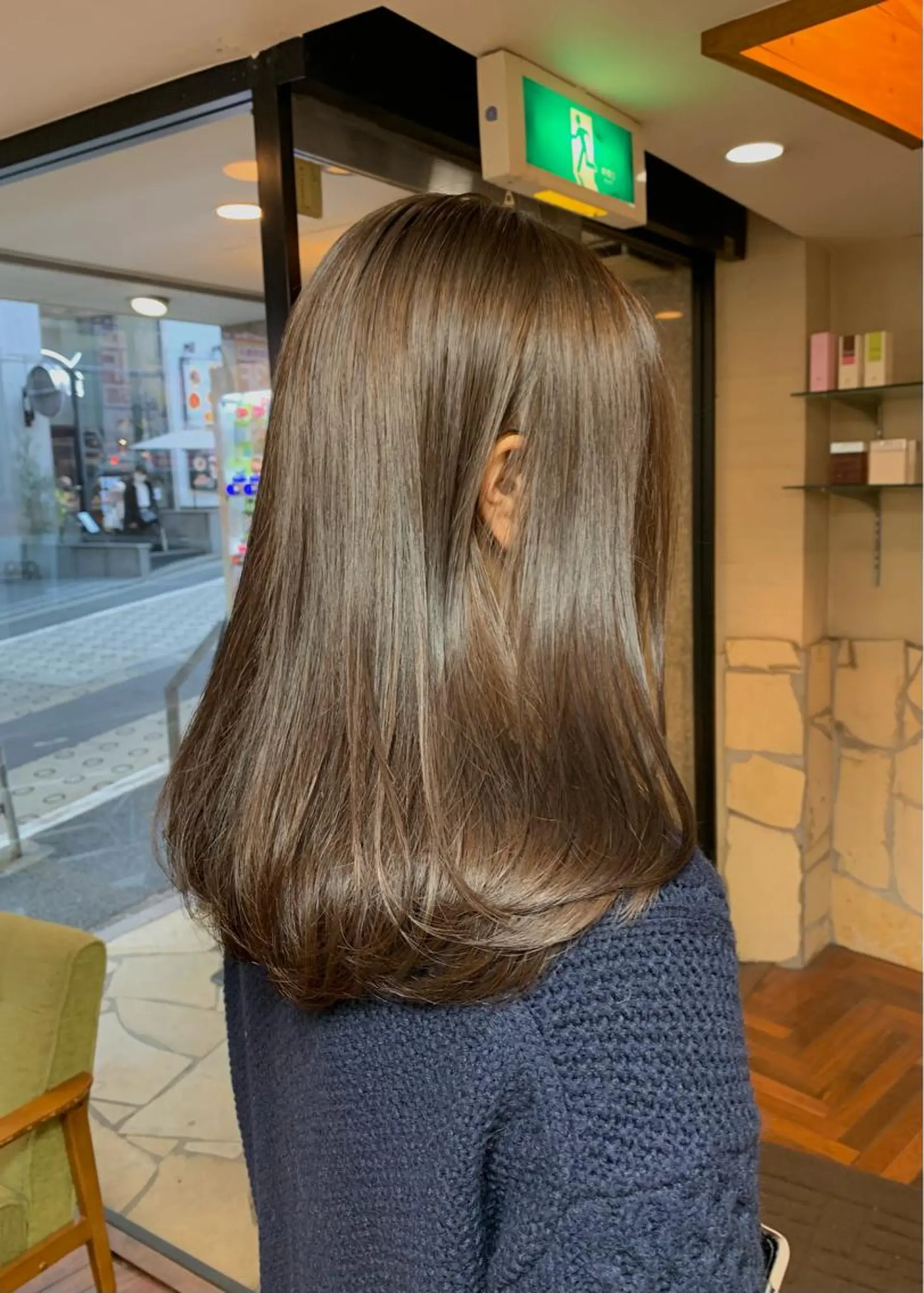 ミディアム カラー ベージュカラー ブリーチ ブラウンカラー ブラウンベージュ ブリーチなしカラー ヘアカラー トリートメント LUMO所属・矢野 晃平のヘアスタイル