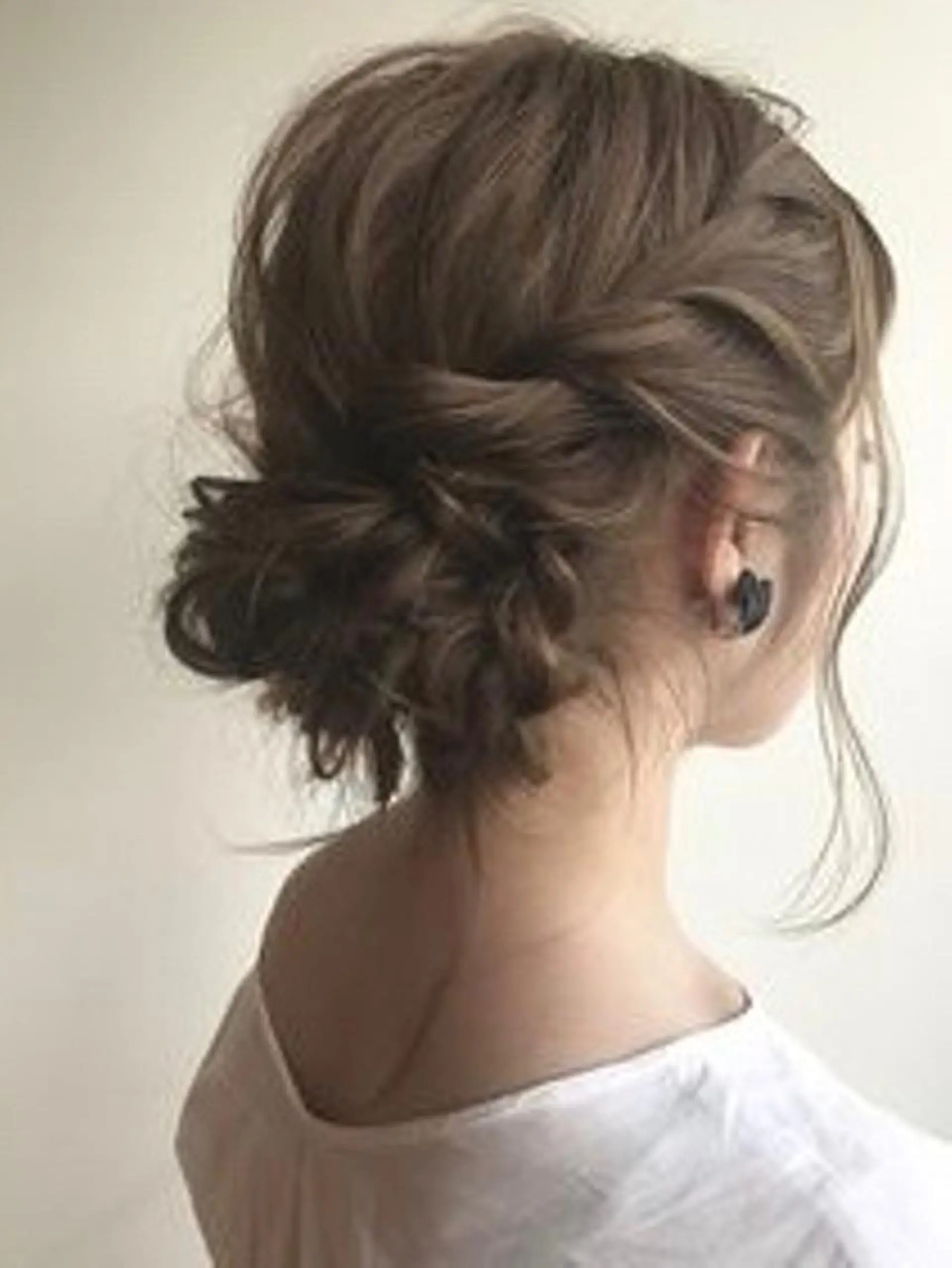 セミロング カラー ヘアアレンジ 【公式】amble luxe池袋東口🩷のヘアスタイル