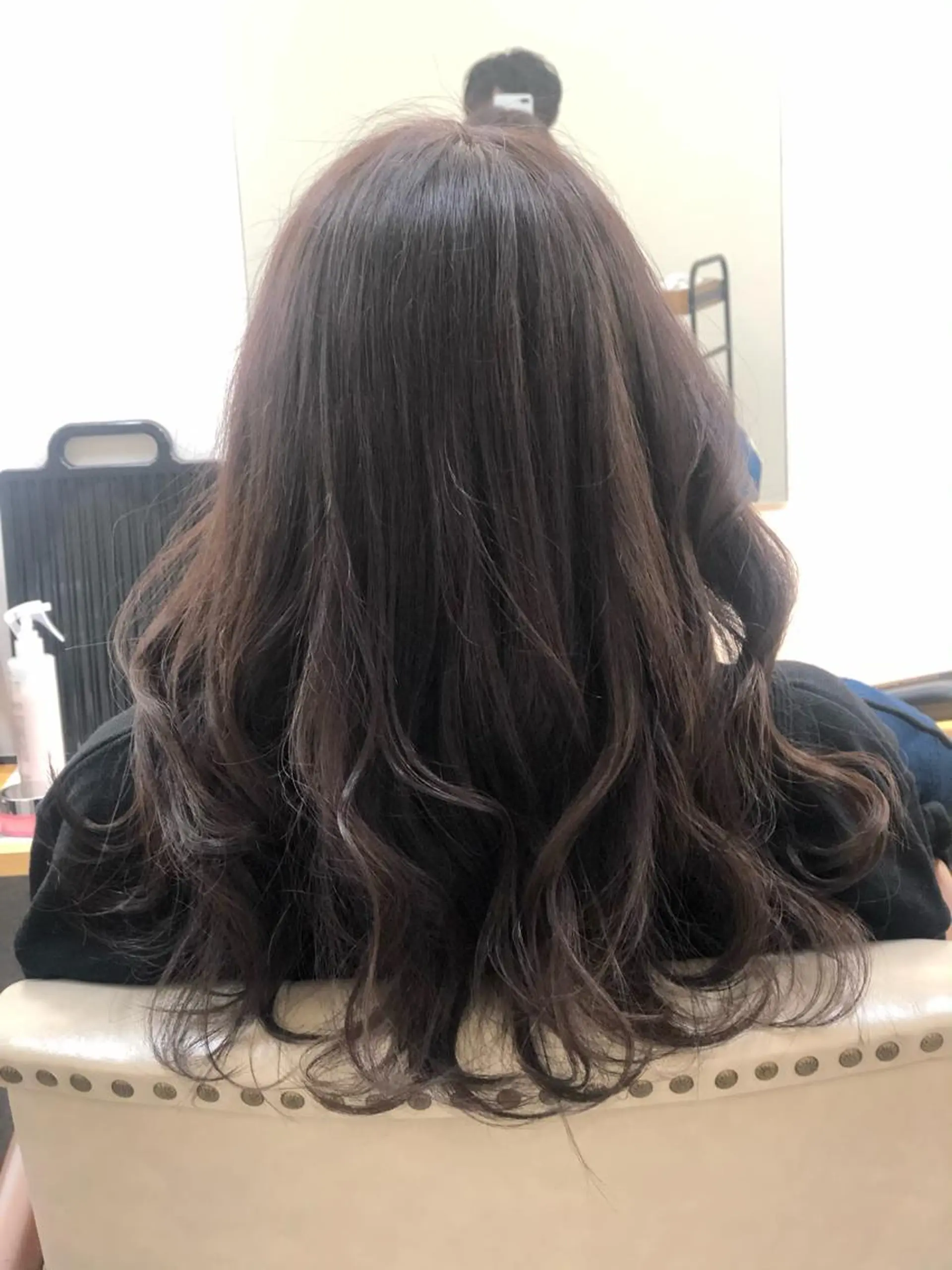 ロング カット ヘアカラー トリートメント H by Real meのヘアスタイル