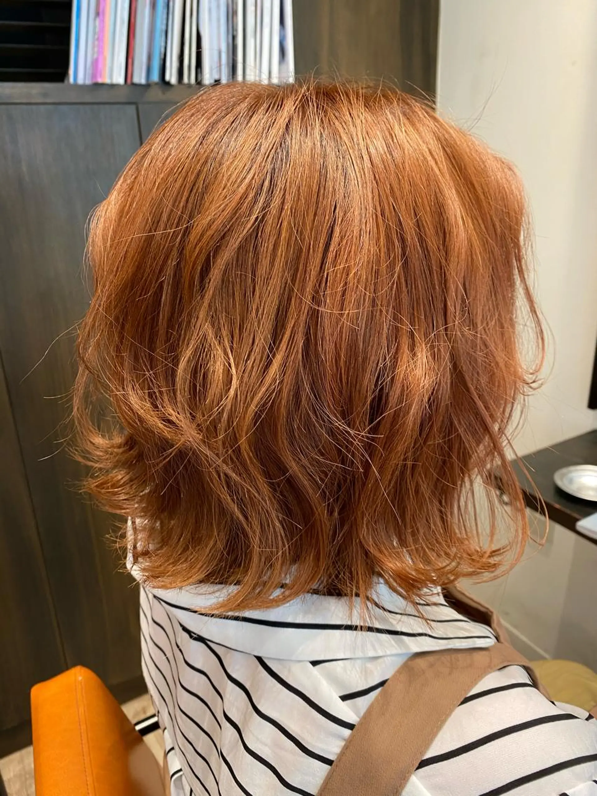 ミディアム カラー ブリーチ オレンジ 21salon所属・non .のヘアスタイル