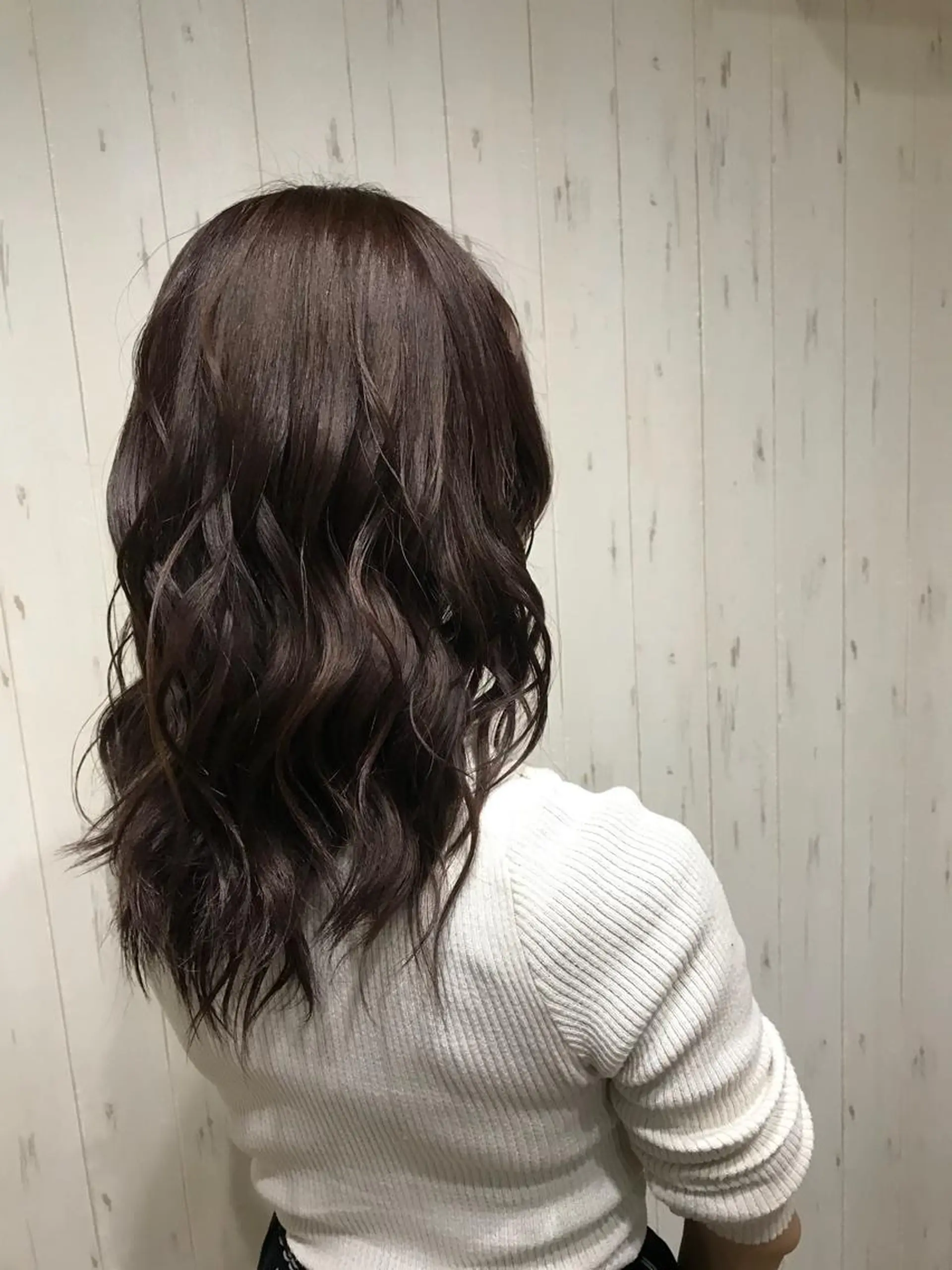 カラー アッシュ 透明感カラー ラベンダーカラー ラベンダーアッシュ eppeal hair&spa所属・沢田石 瞳のマツエク・マツパデザイン