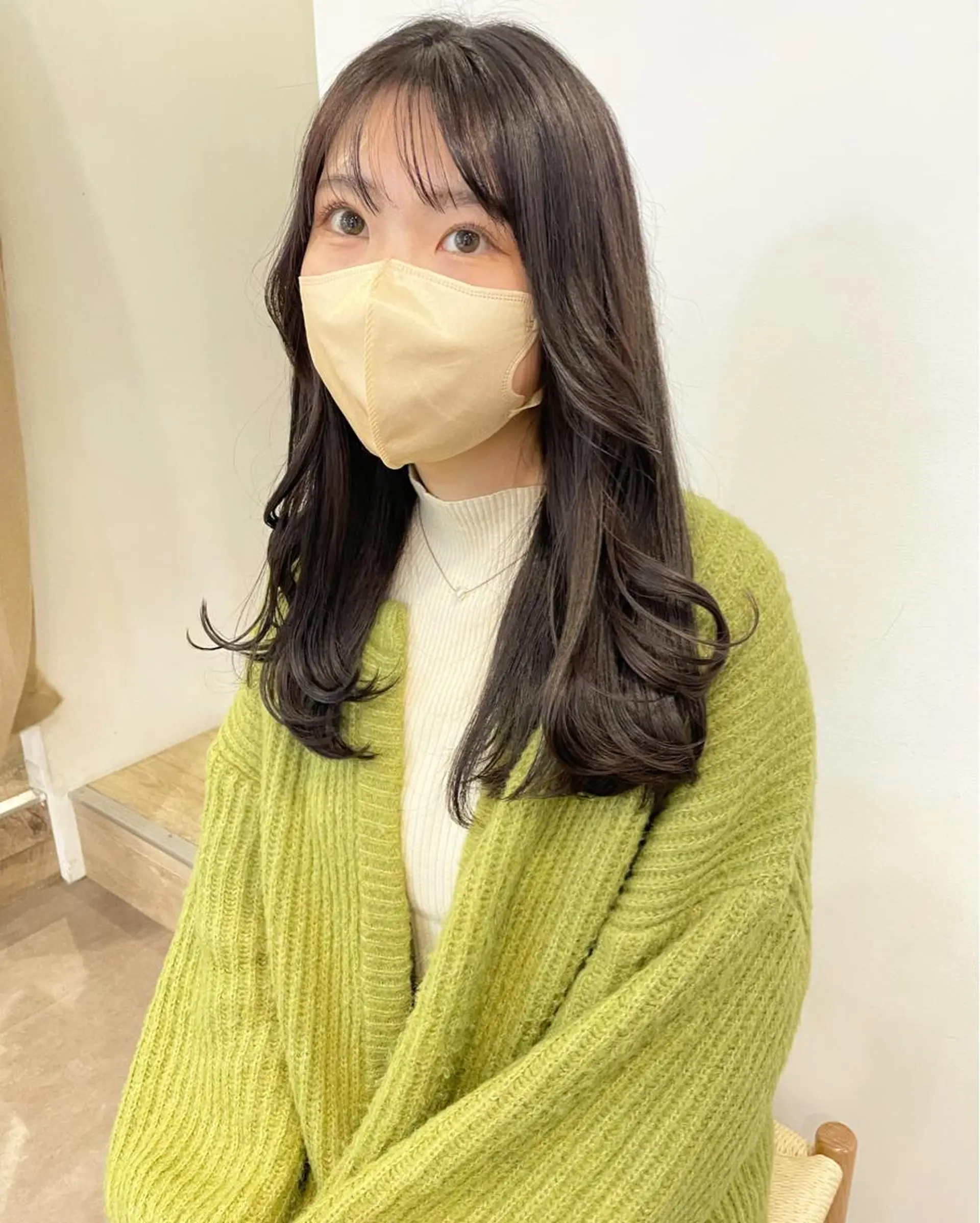 ロング カラー 佐藤 永夏のヘアスタイル