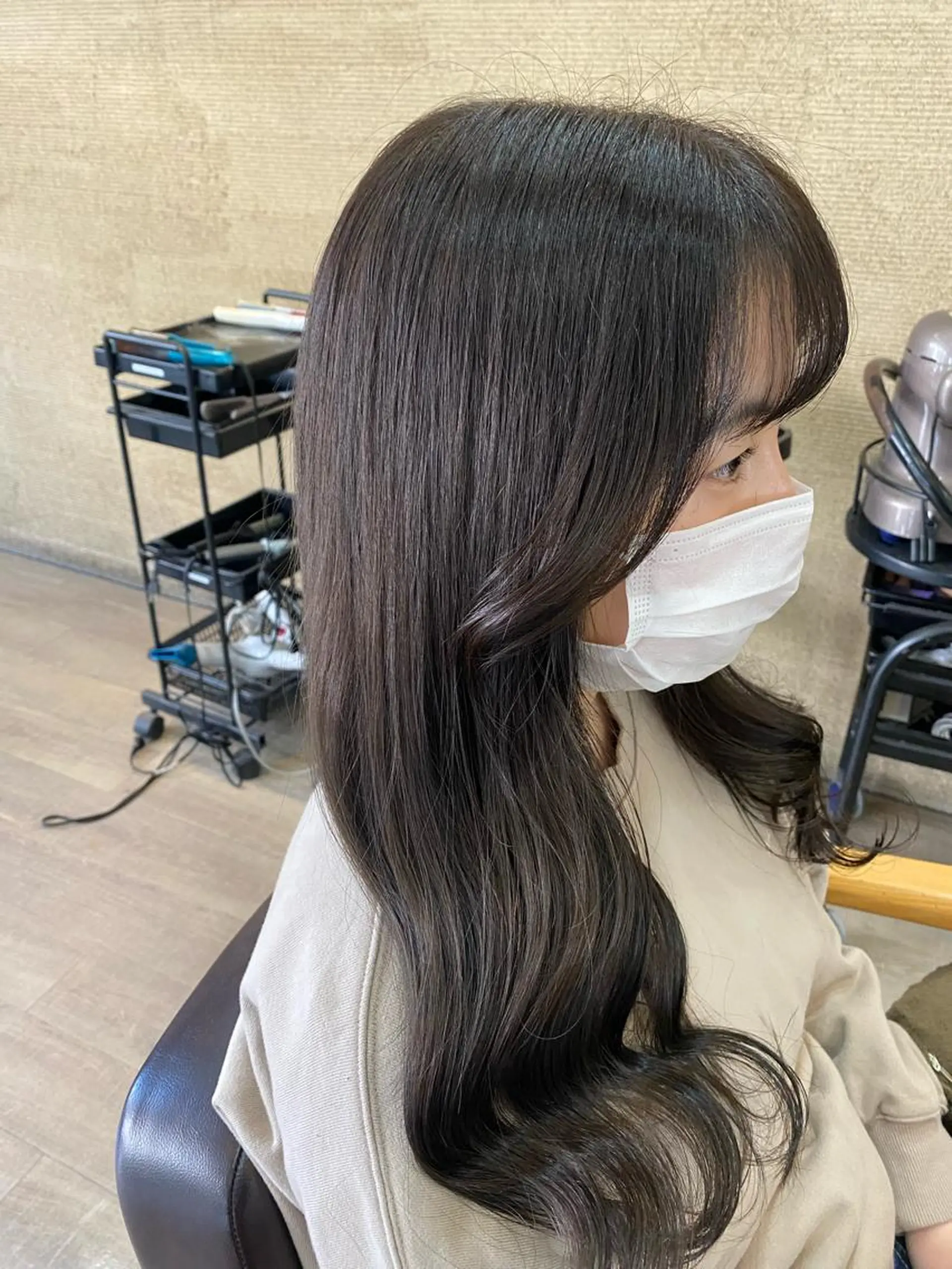 ロング カット ヘアカラー トリートメント ELEN 新百合ヶ丘のヘアスタイル