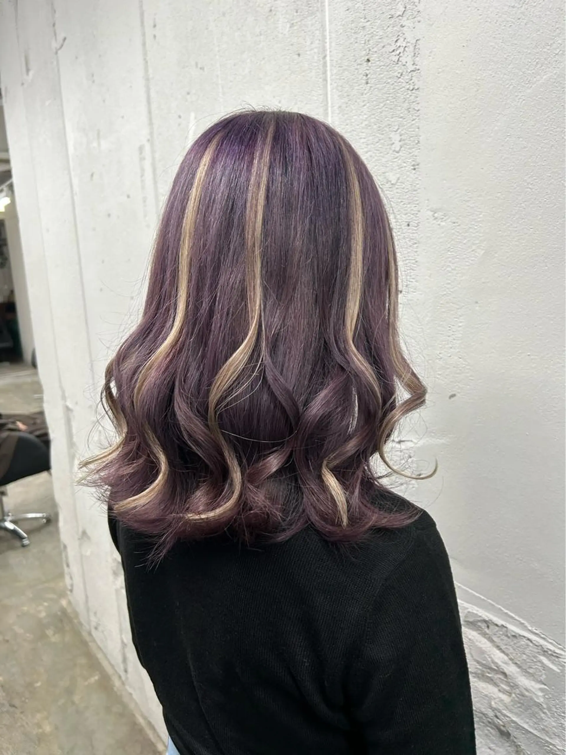 ミディアム カラー シールエクステ ダブルカラー ハイライトカラー ハイトーンカラー エクステ シールエクステの女神 🍑Momo🍑のヘアスタイル