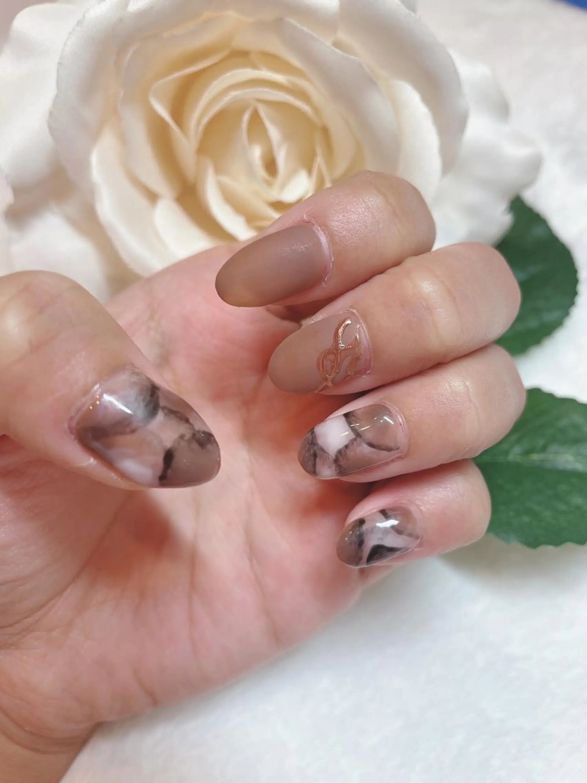 ネイル 頑張る女性の味方✴︎ M.i　nail ♡のネイルデザイン