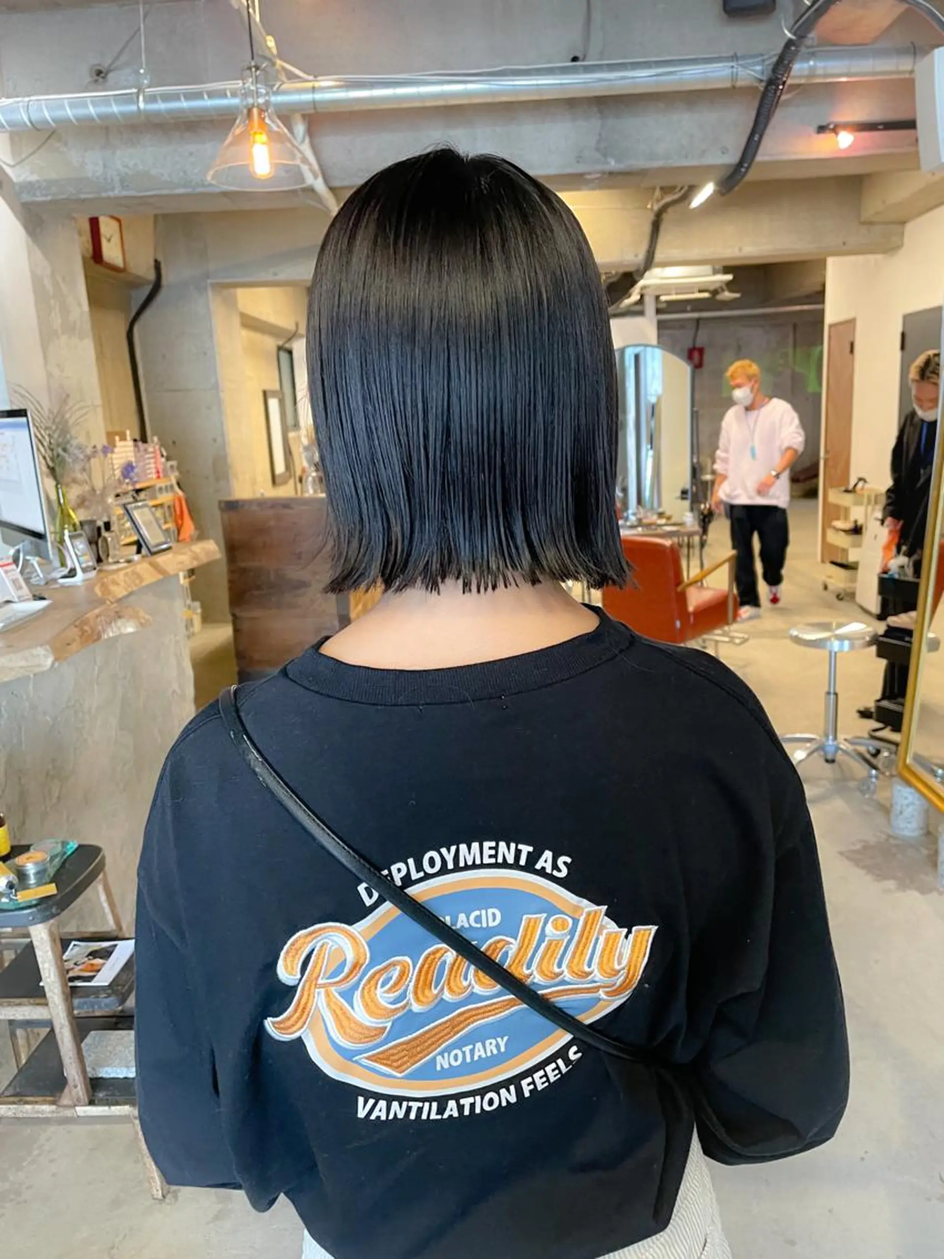 ショート カラー パーマ/レイヤー 岩山丈一郎のヘアスタイル