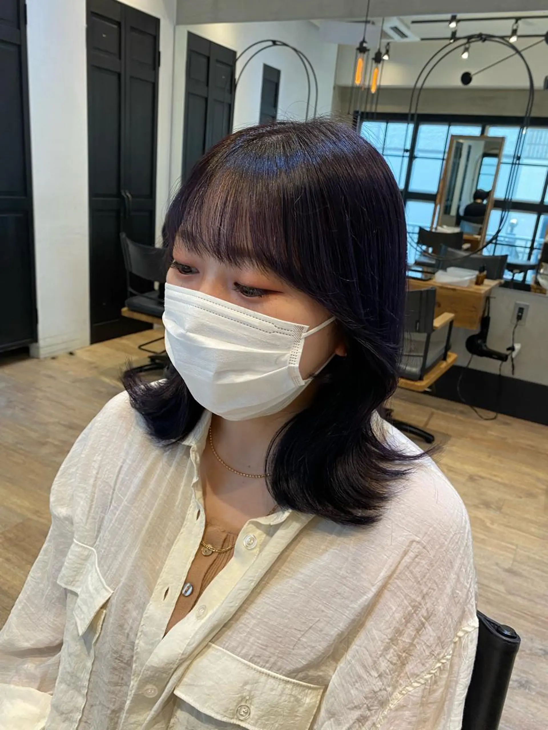 セミロング パープルカラー カット ヘアカラー トリートメント 顔周りcut・ご相談 ＝新宿しずく🇰🇷のヘアスタイル