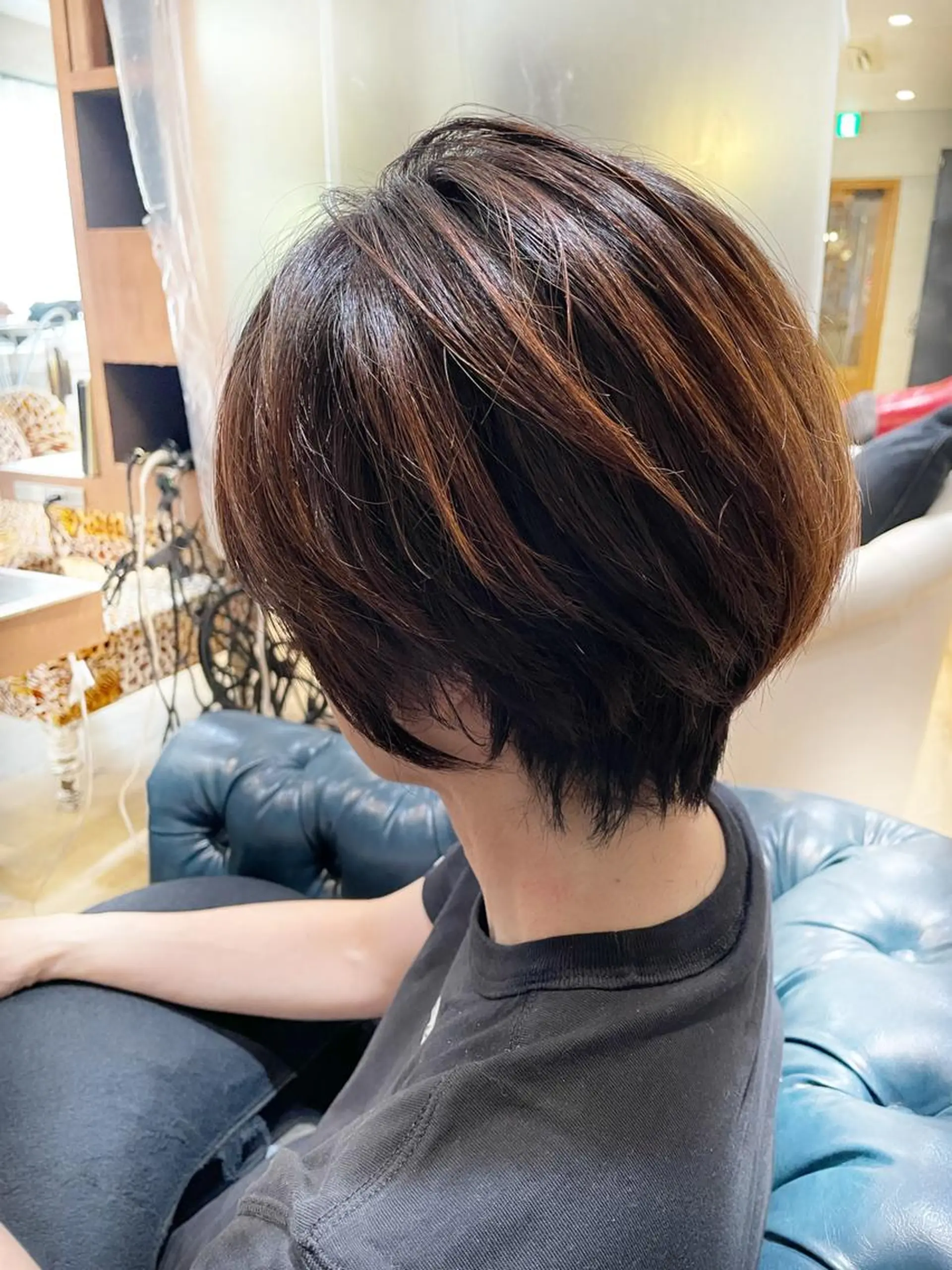 カラー アティリー 西梅田のヘアスタイル