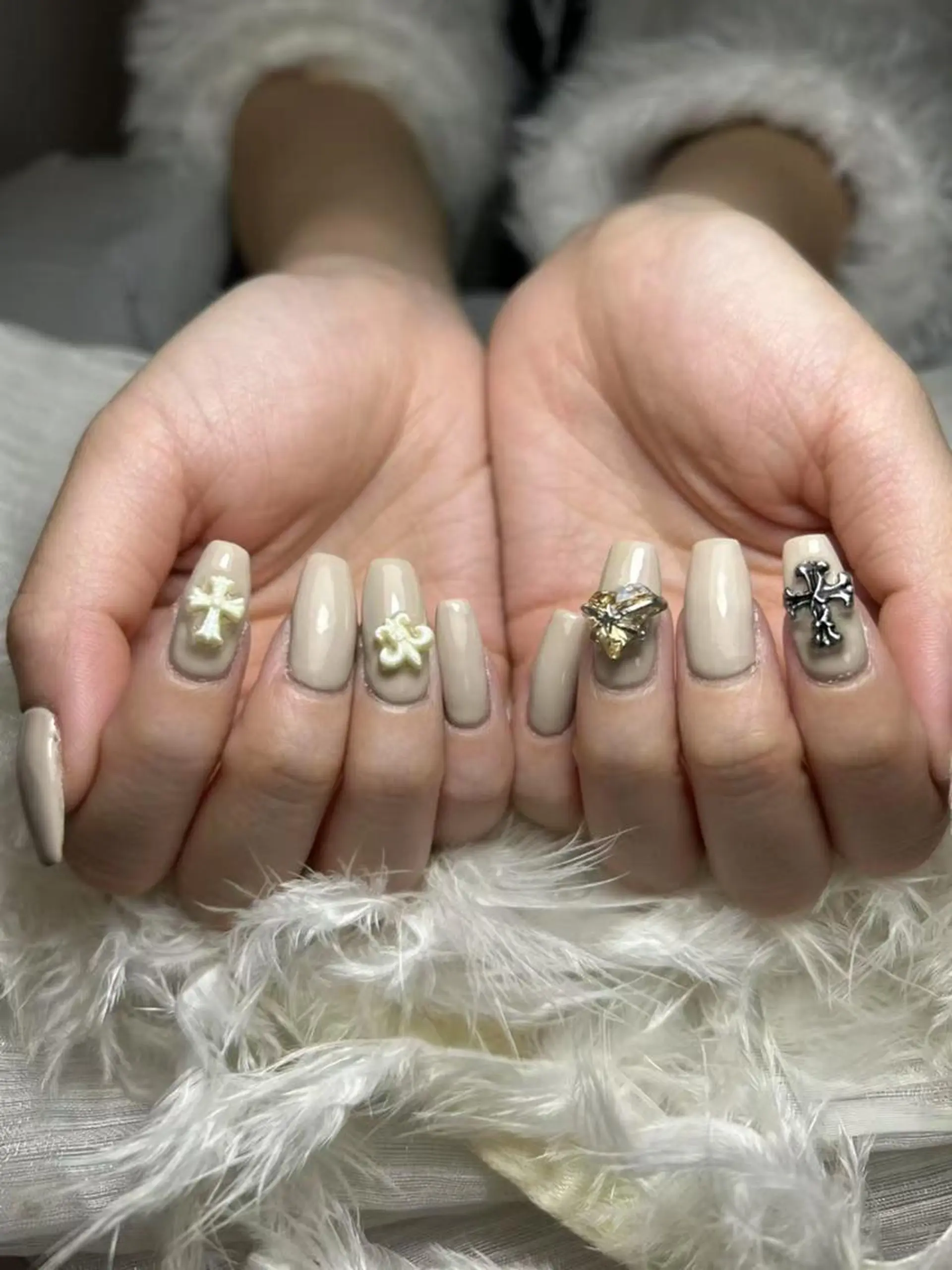 ネイル ハンドネイル ハンドケア DEMAIN- 🕊️のネイルデザイン