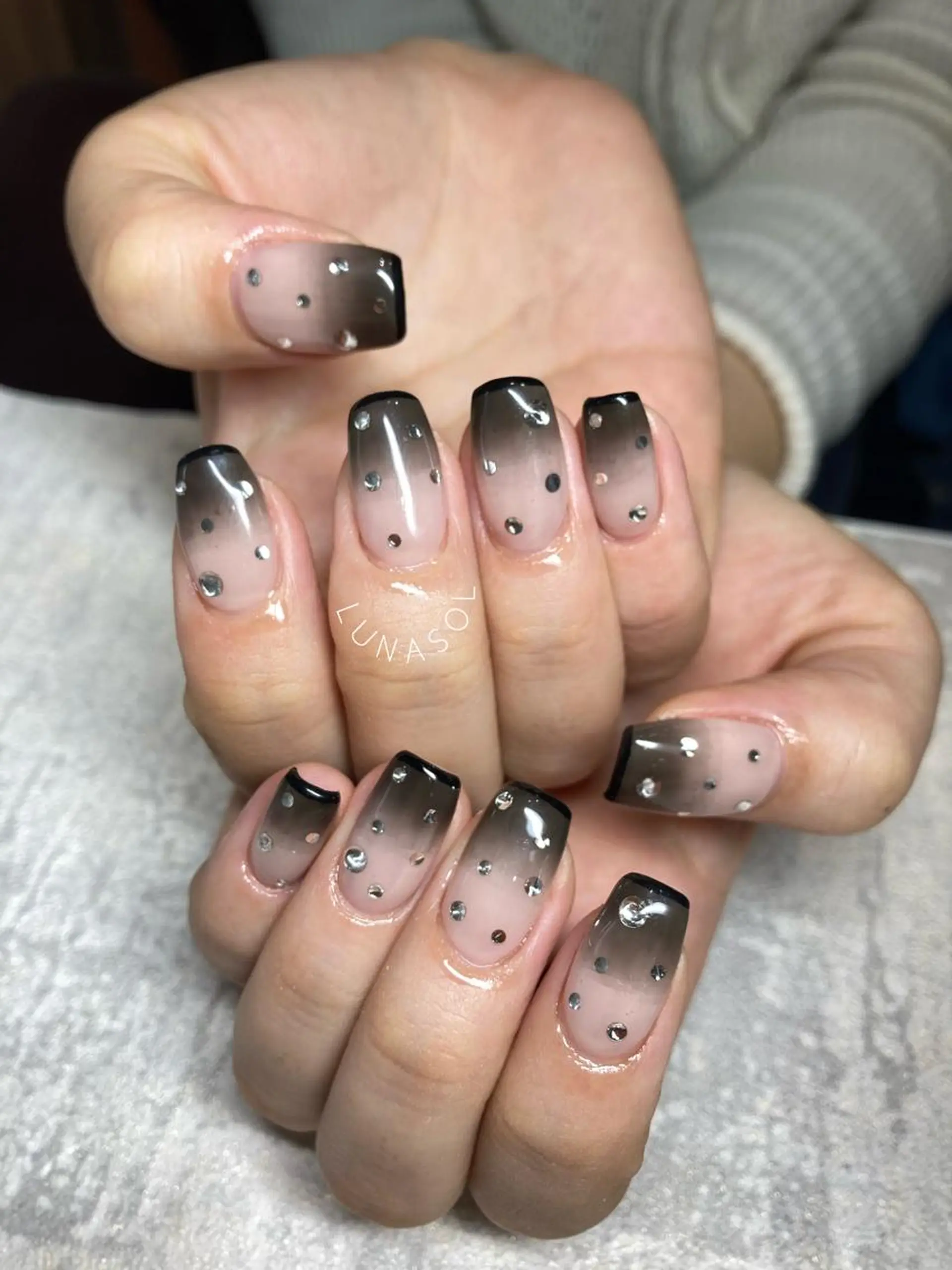 ネイル ハンドネイル soluna ソルーナのネイルデザイン